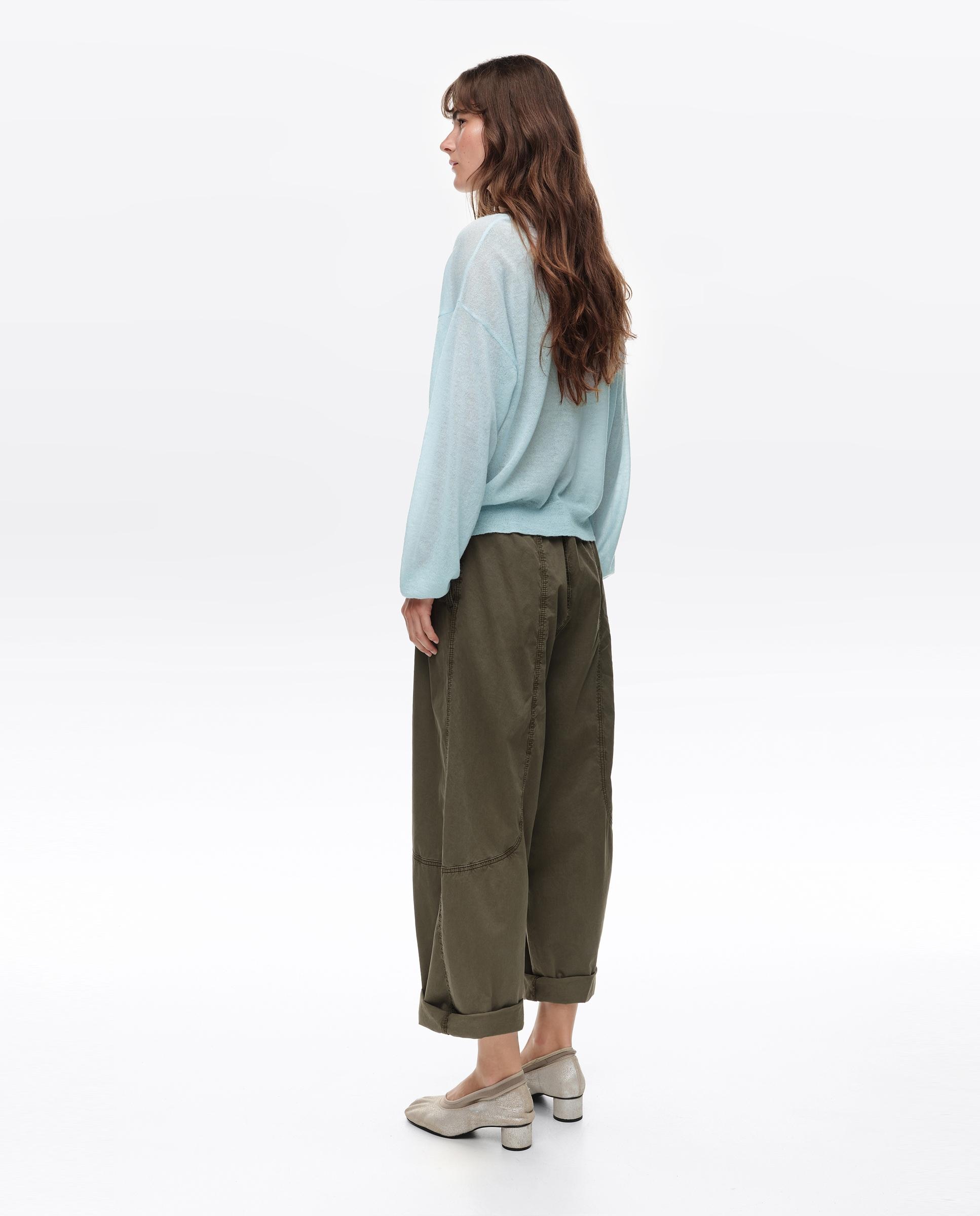 Camisola com Decote em V em Lã Azul-claro-4