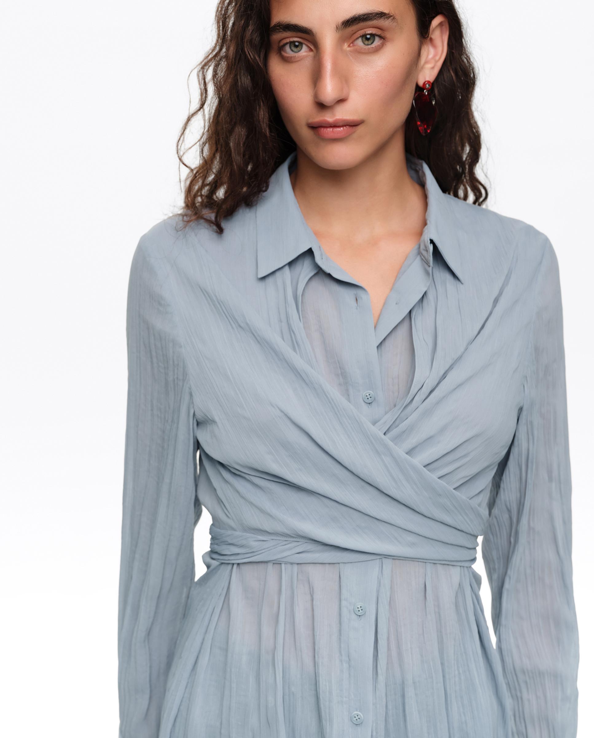 Camisa Plissada com Maxilaço Azul-claro-2