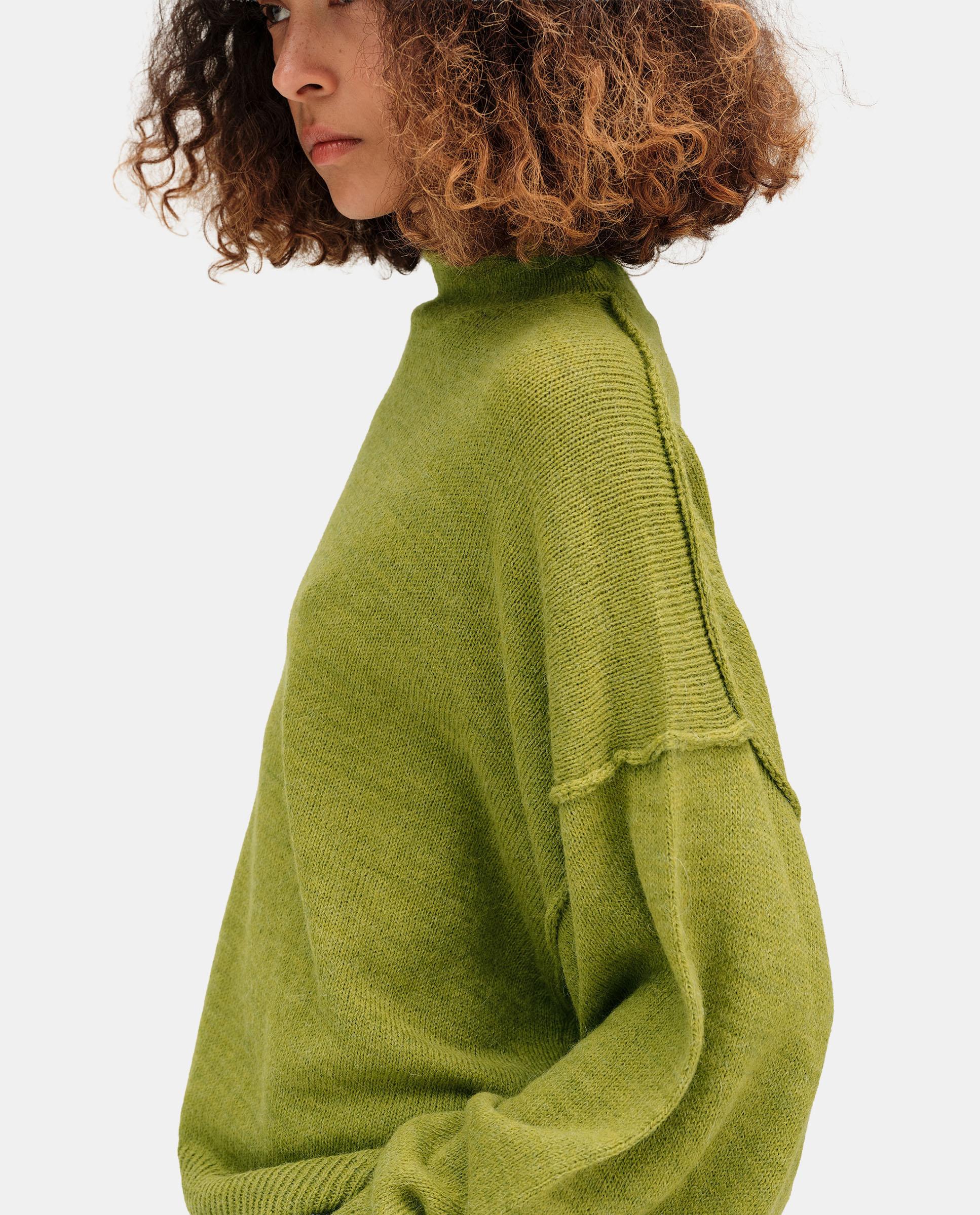 product.carousel.image.label