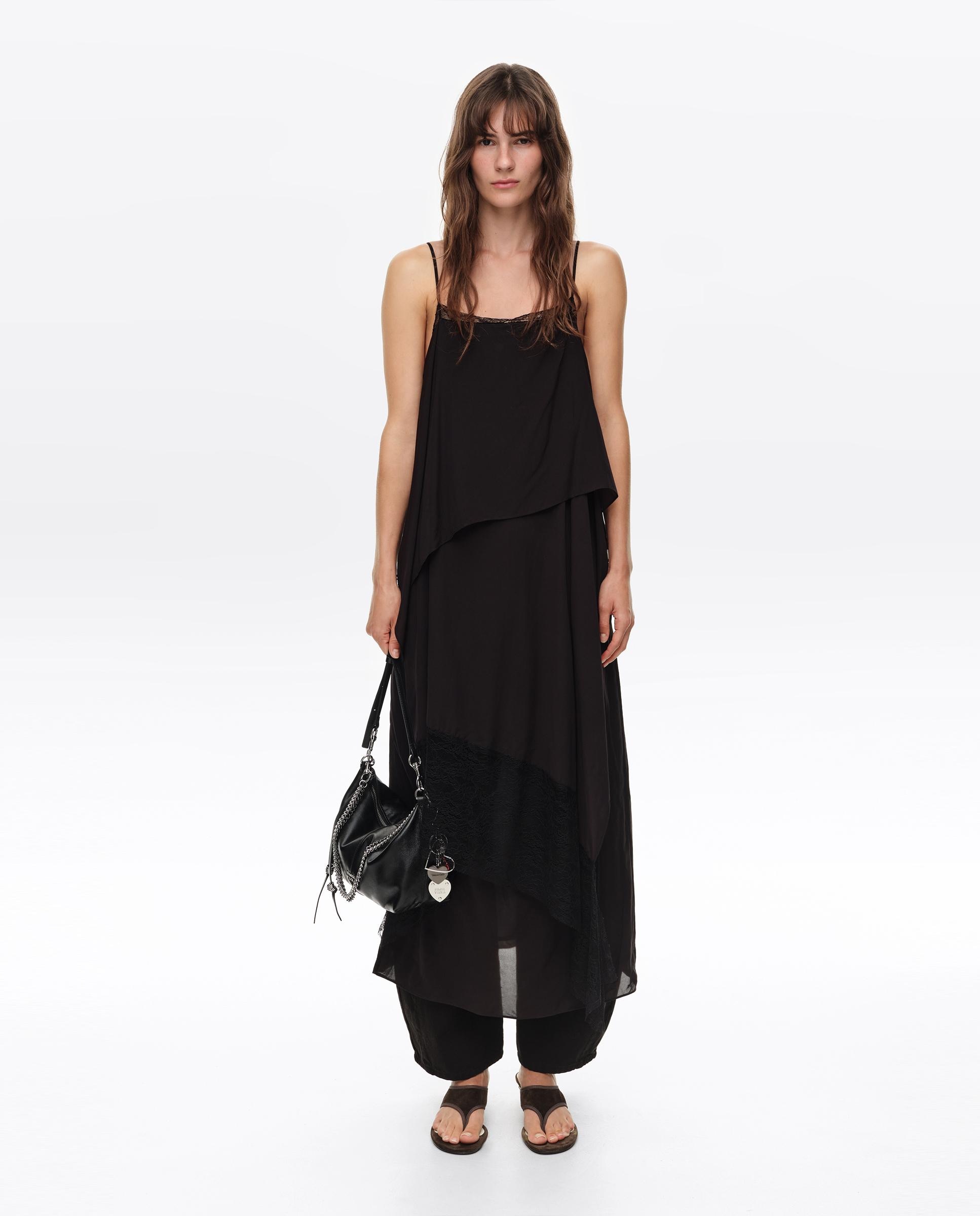 Vestido Fluido com Capas Preto-7