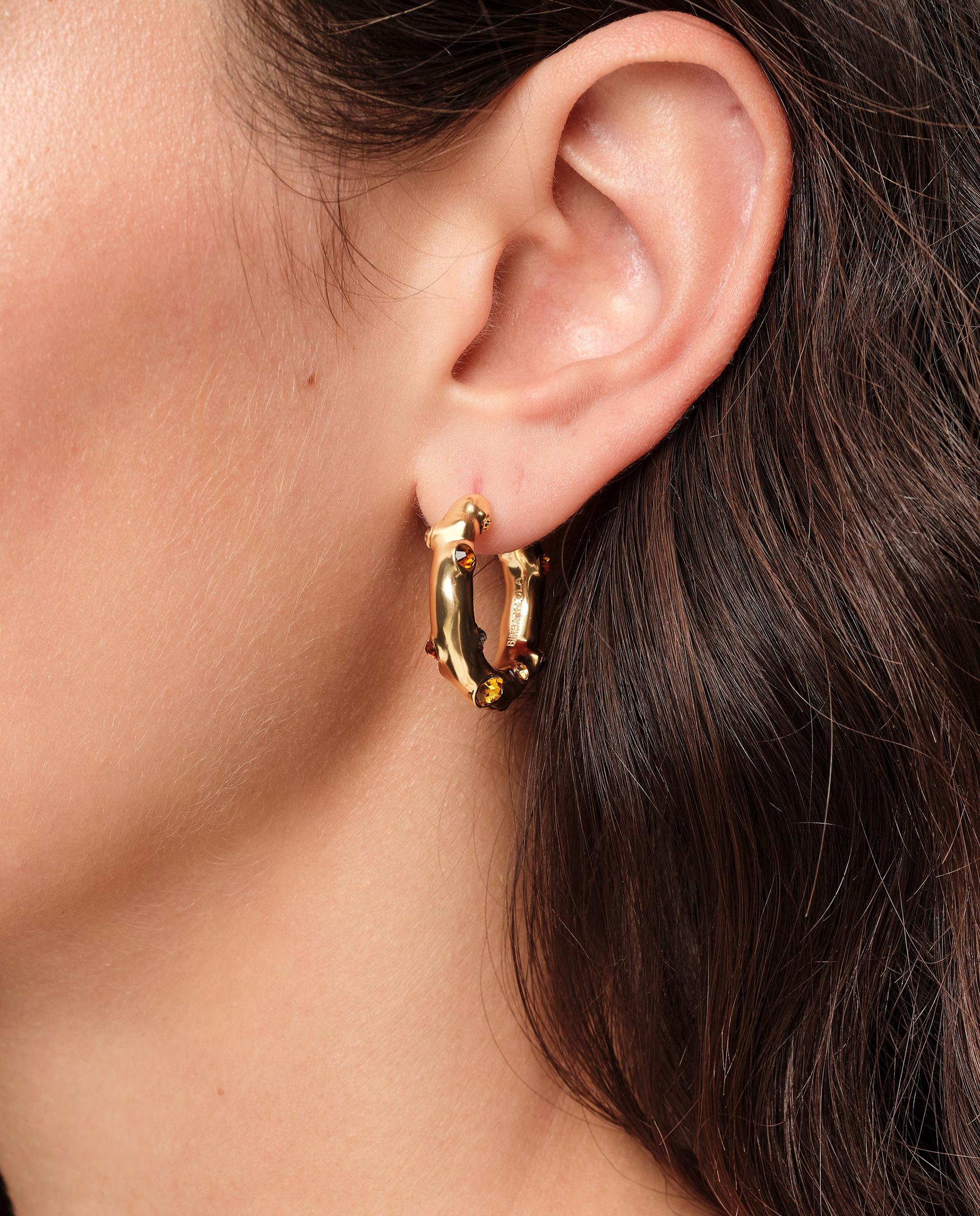 Brincos de Argola com Cristais e Metal com Textura em Dourado Dourado-2