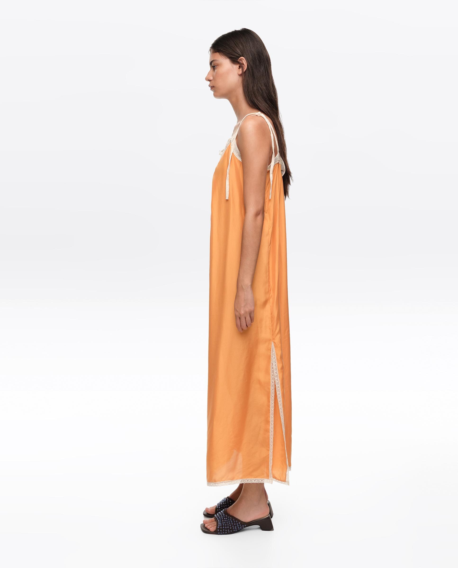Vestido de Alças com Rendas em Seda Laranja-3