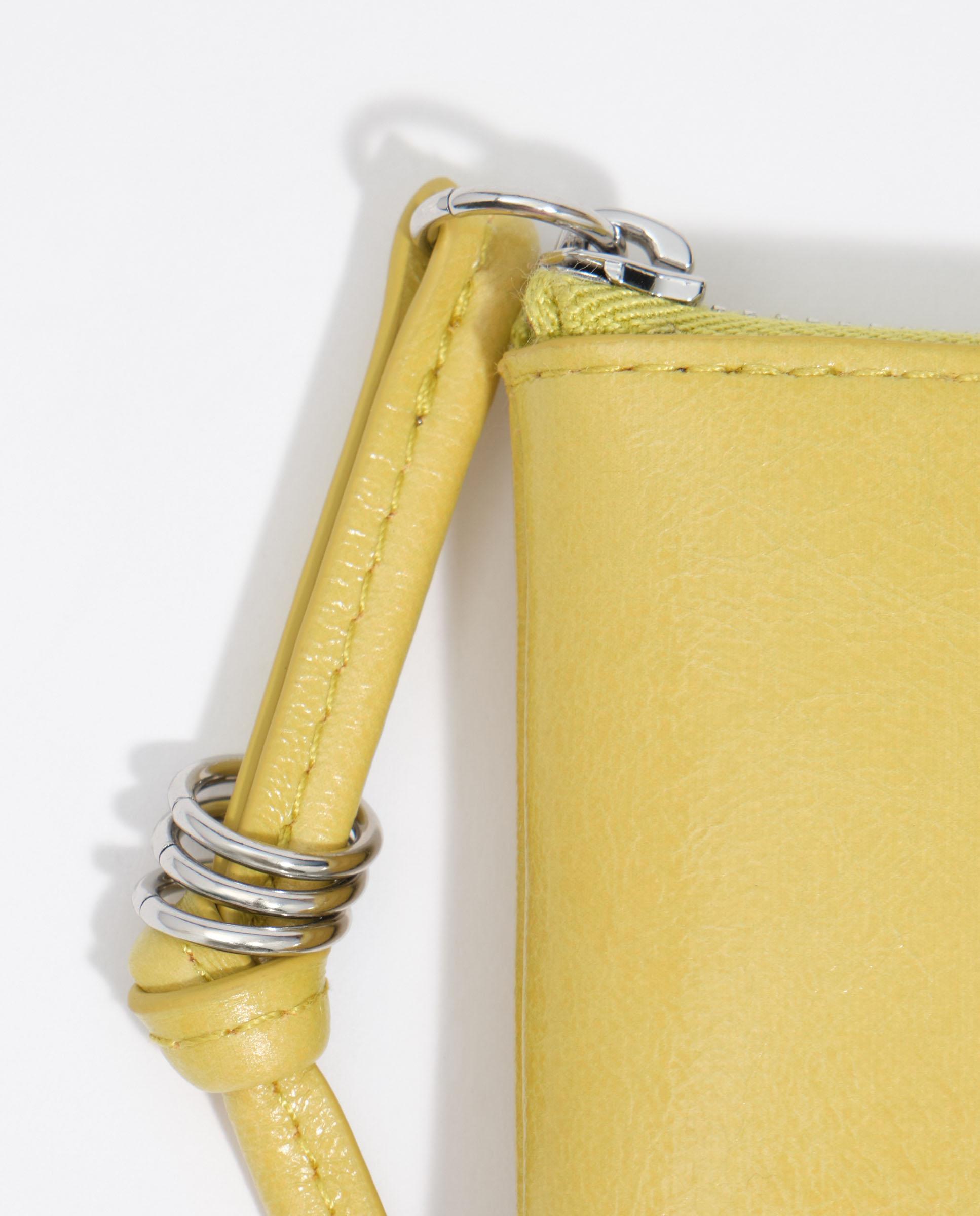 Porta-moedas Pequeno em Pele Amarelo-3