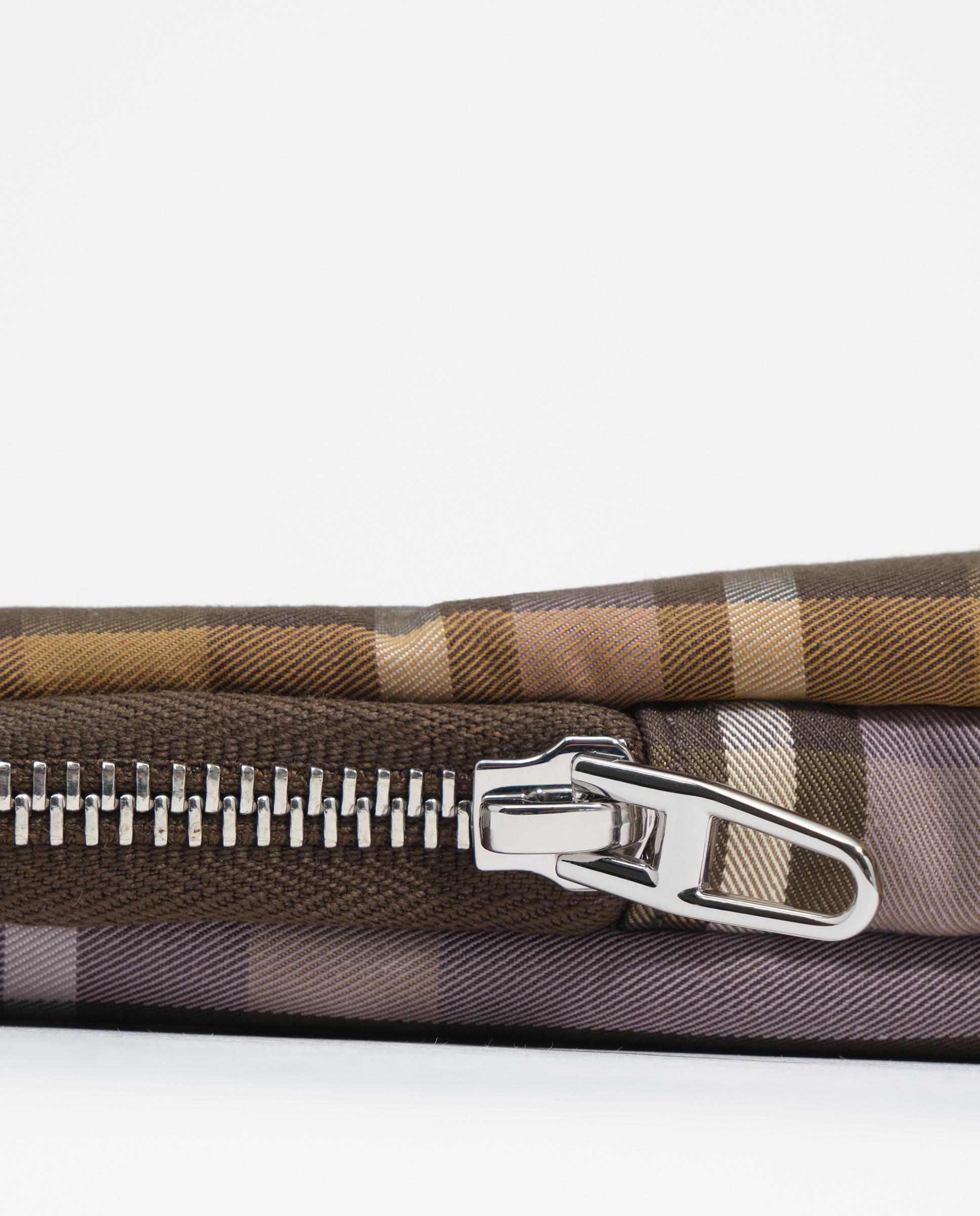 Capa para Portátil Jacquard com Fecho Zip Verde-2