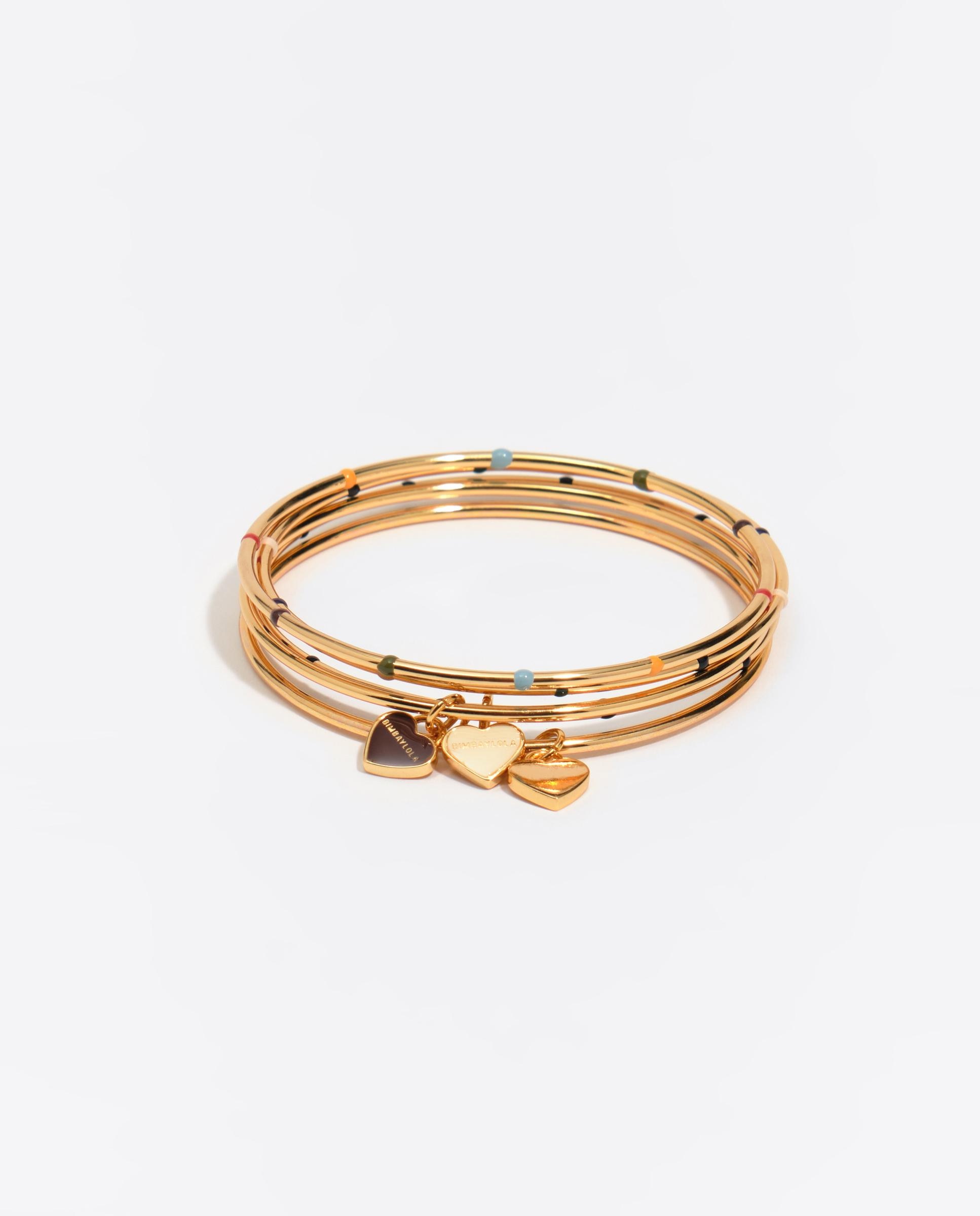 Set 5 Pulseiras Corações com Logo e Esmalte Dourado-2