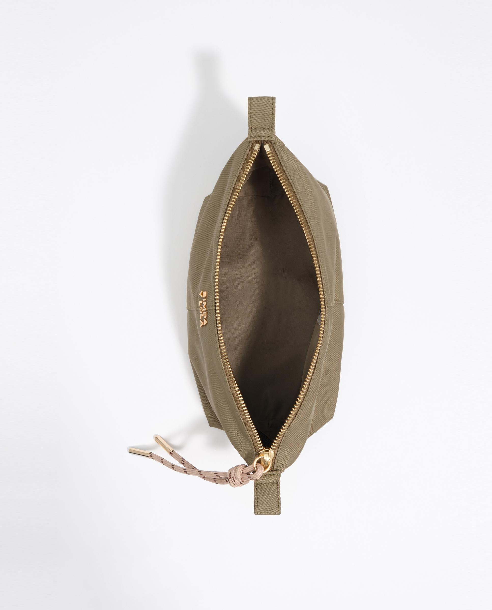 Necessaire Trapézio Médio em Nylon Verde-3