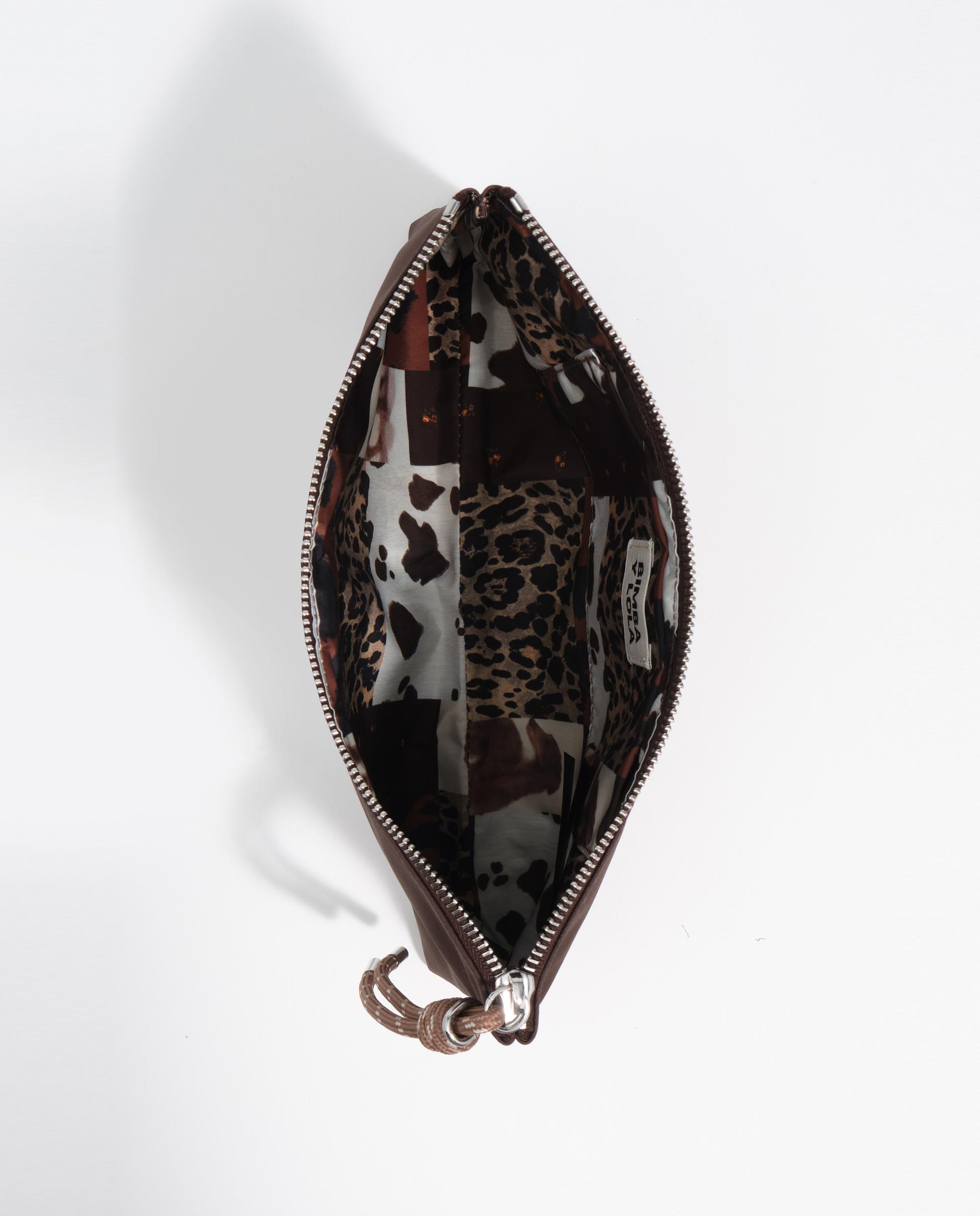 Necessaire Sobre Médio em Nylon Castanho-3