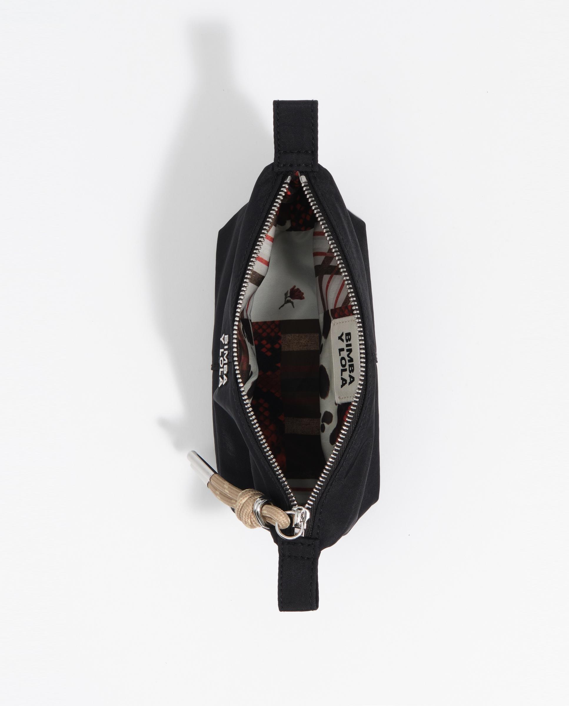 Necessaire Trapézio Pequeno de Nylon Preto-4