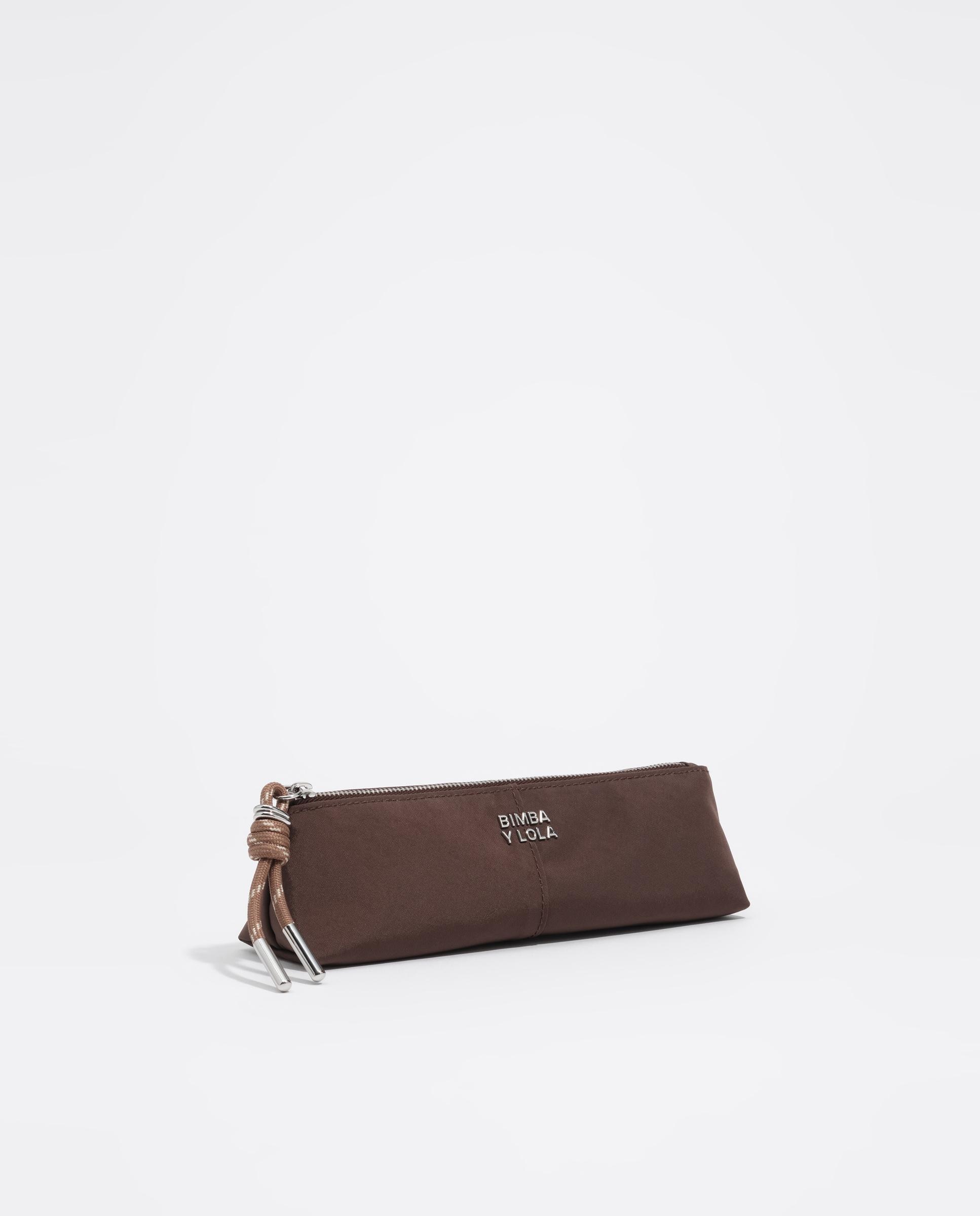 Estojo em Nylon com Fecho Zip Castanho-5