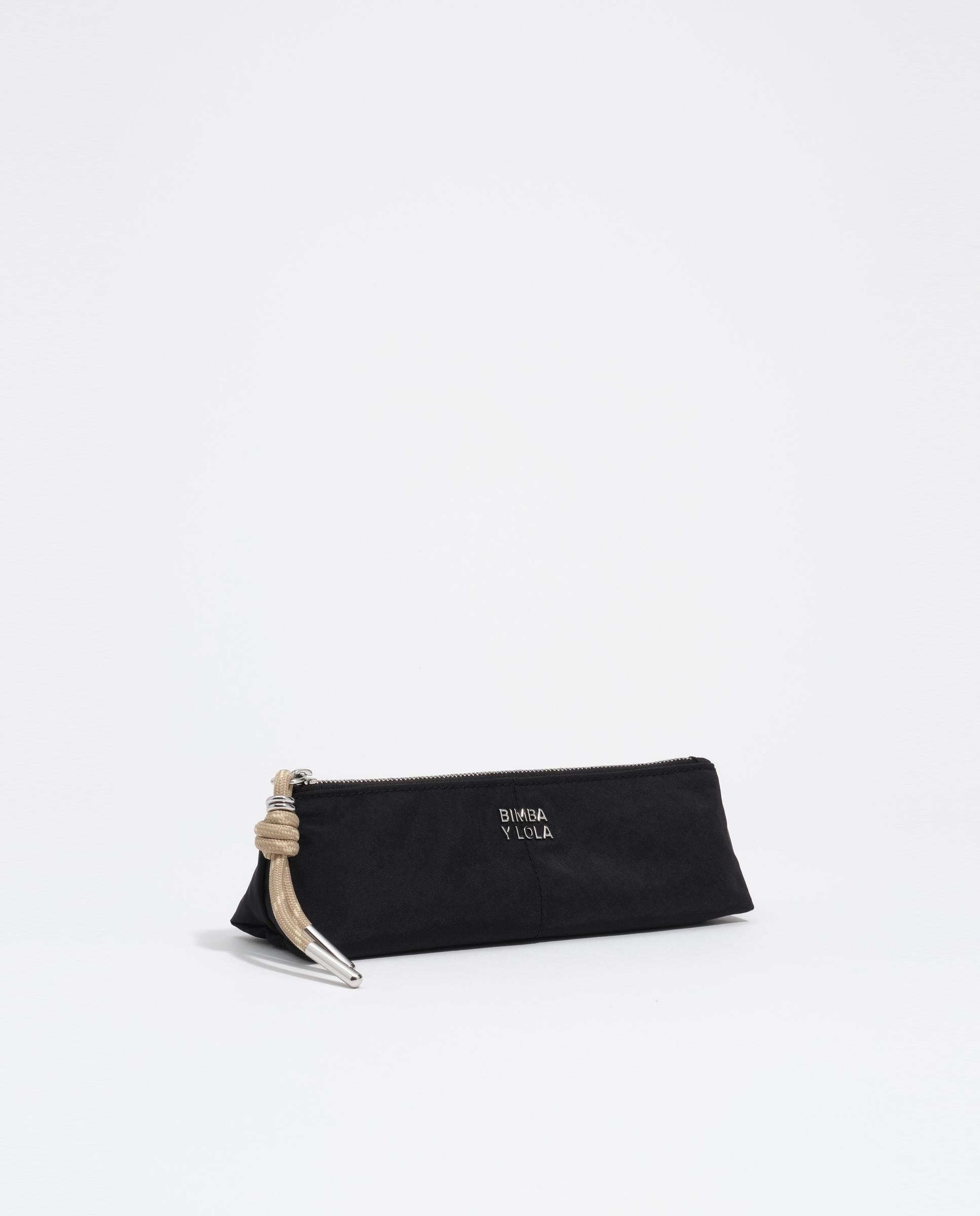 Estojo de Nylon com Fecho Zip Preto-2