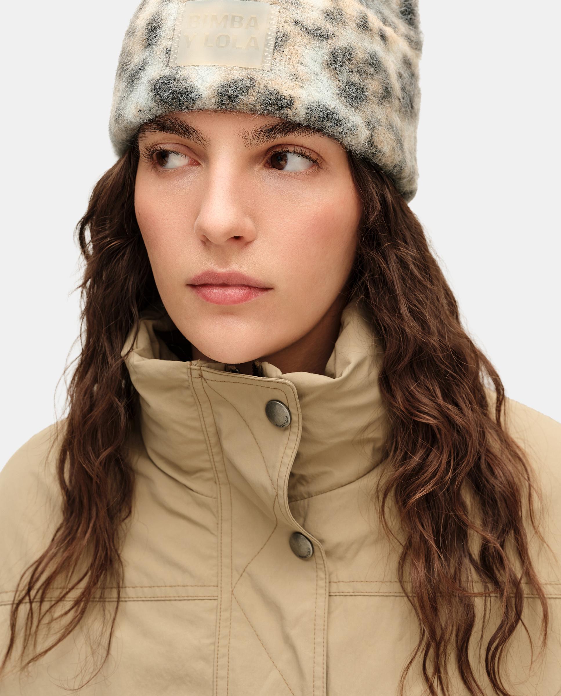 product.carousel.image.label