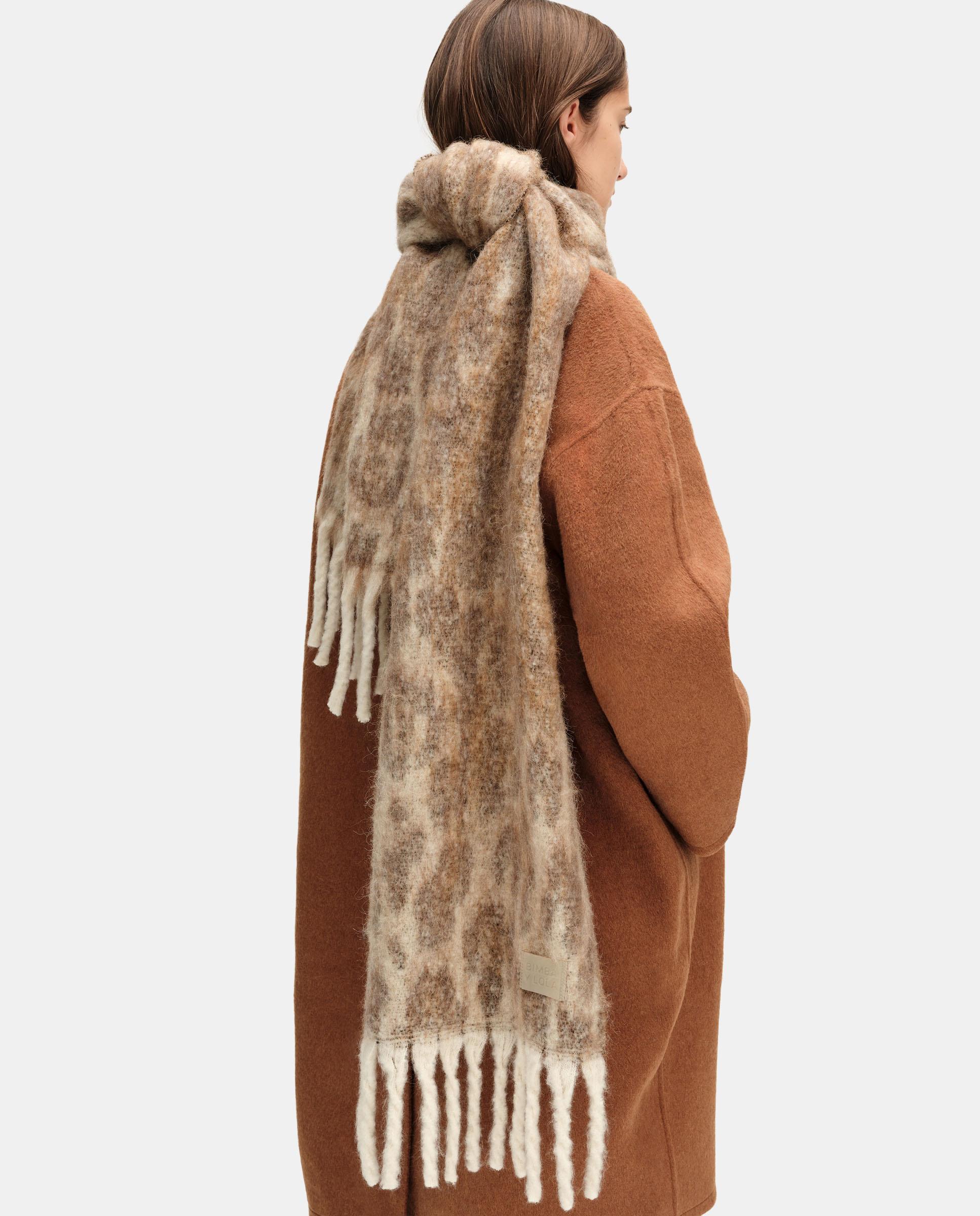 product.carousel.image.label