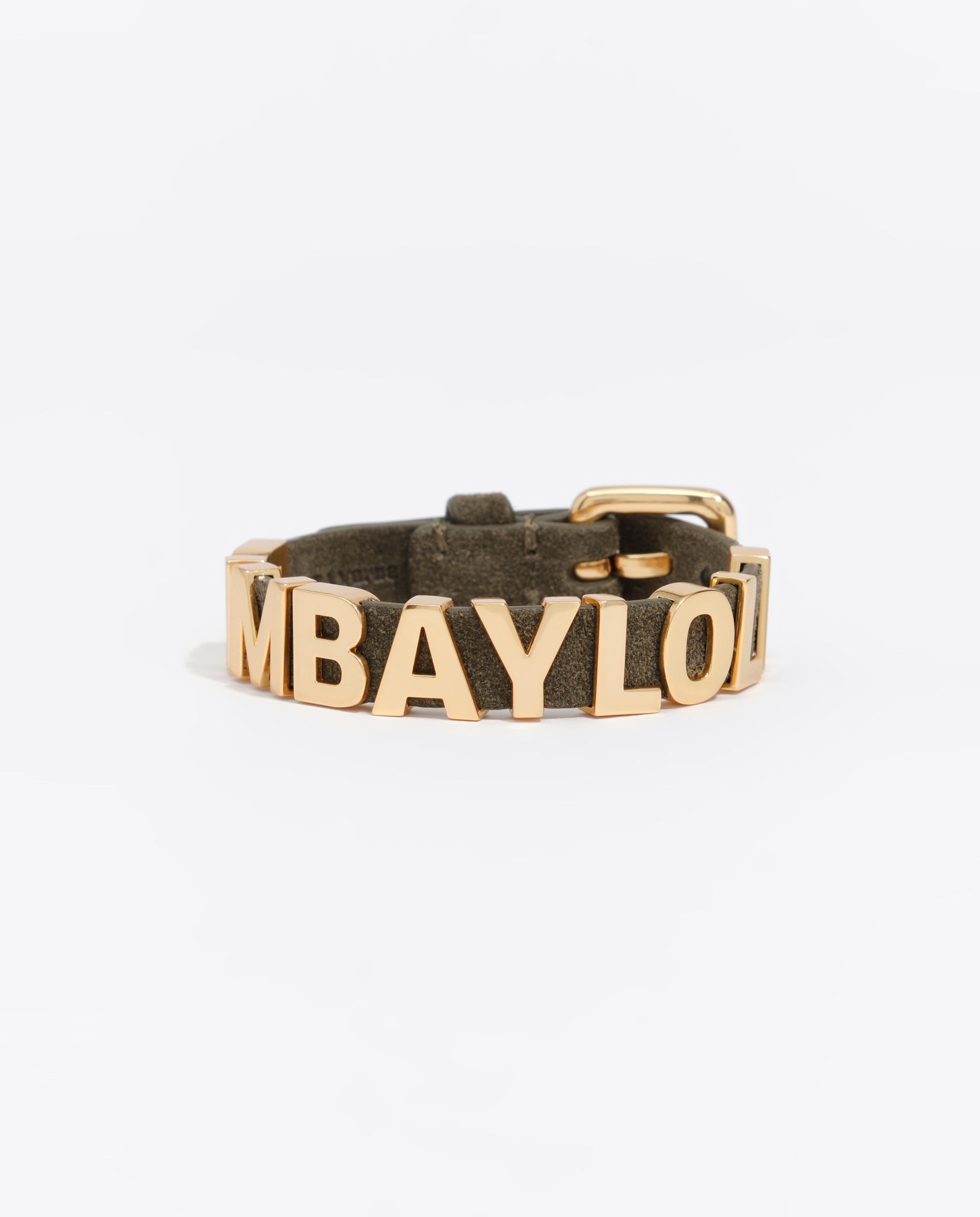 Pulseira Logo Dourado com Correia de Camurça Verde-2