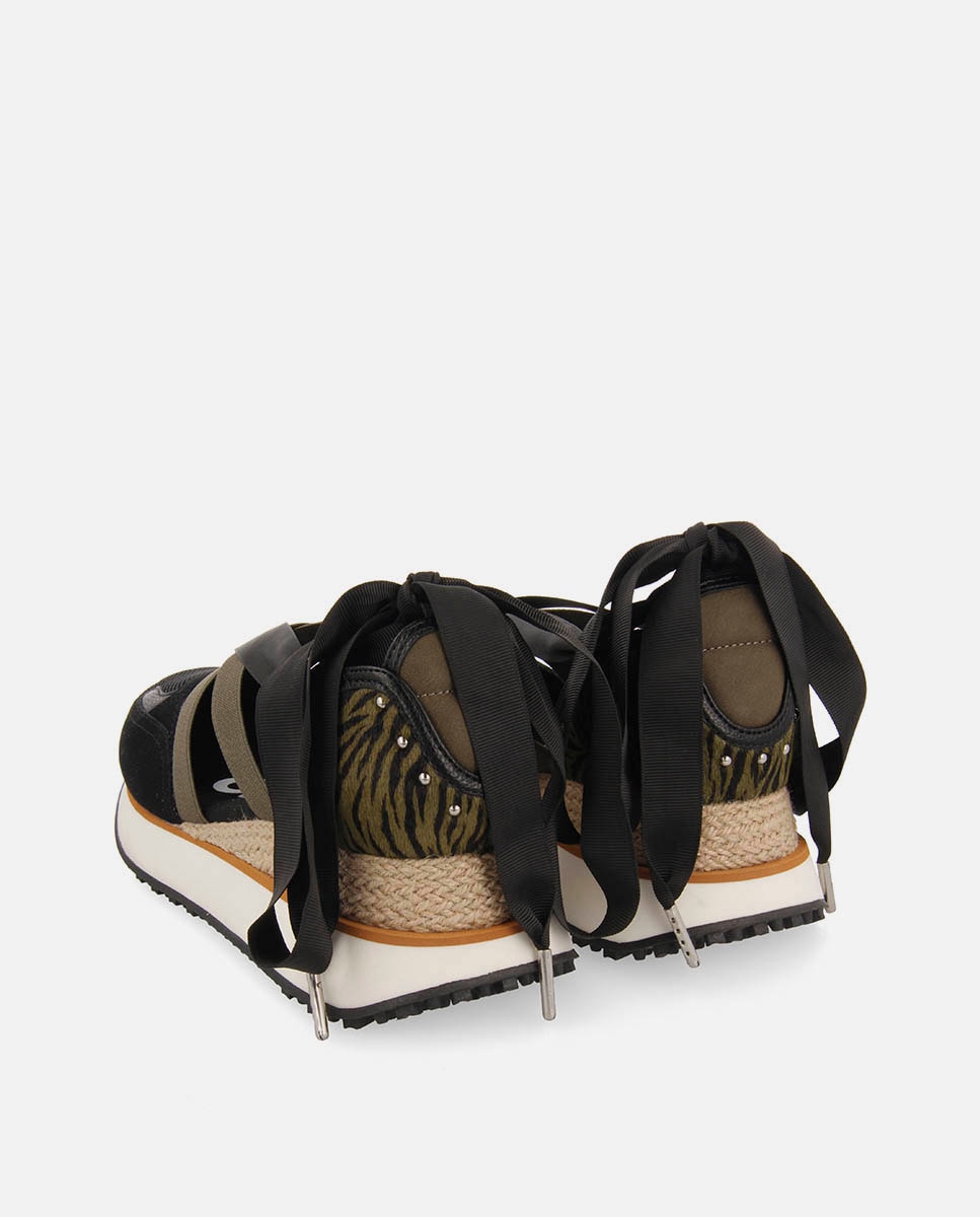 Sandálias de Cunha em Pele Estilo Desportivo com Detalhes de Animal Print Preto-3