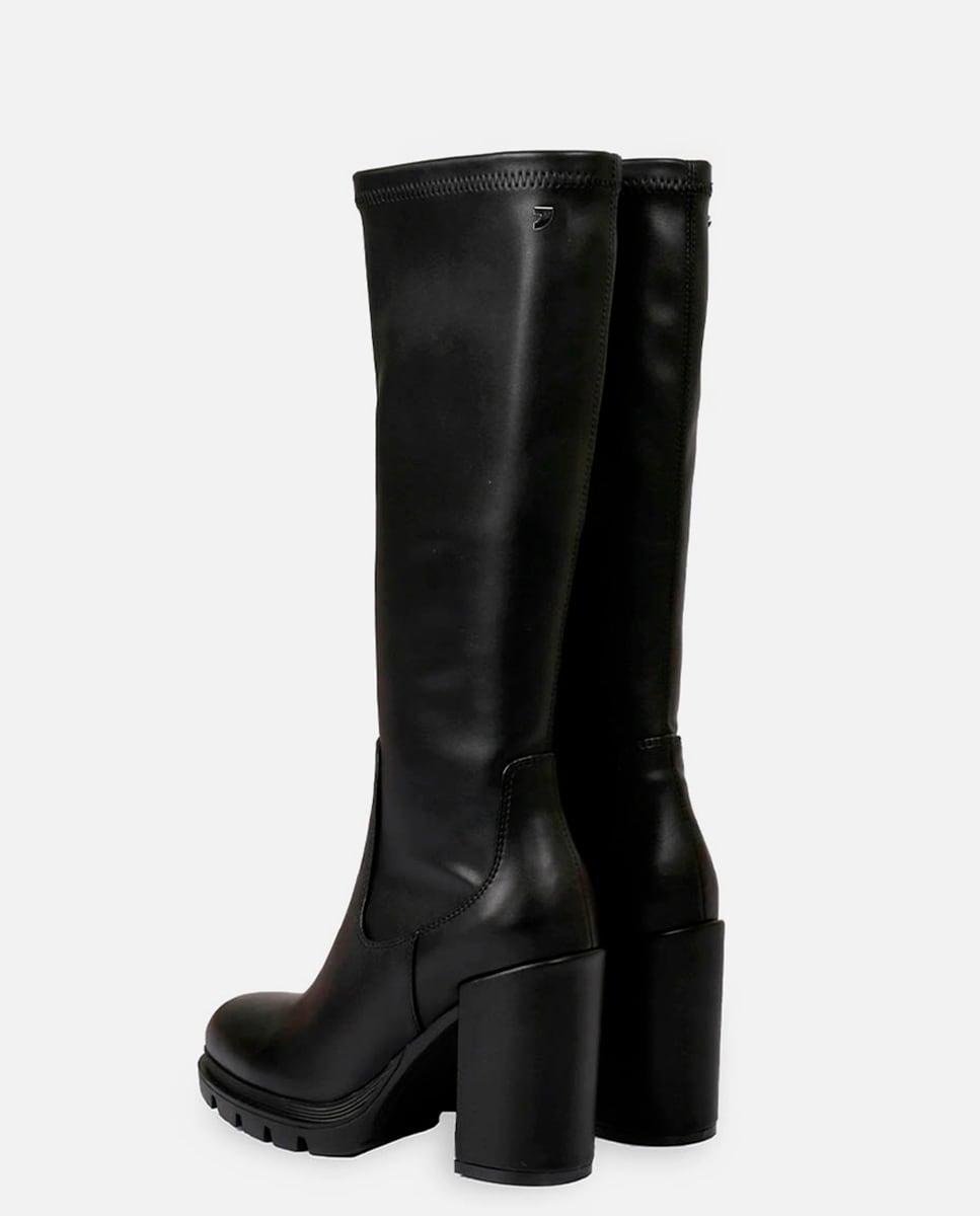 Botas de Cano Alto com Plataforma Preto-3