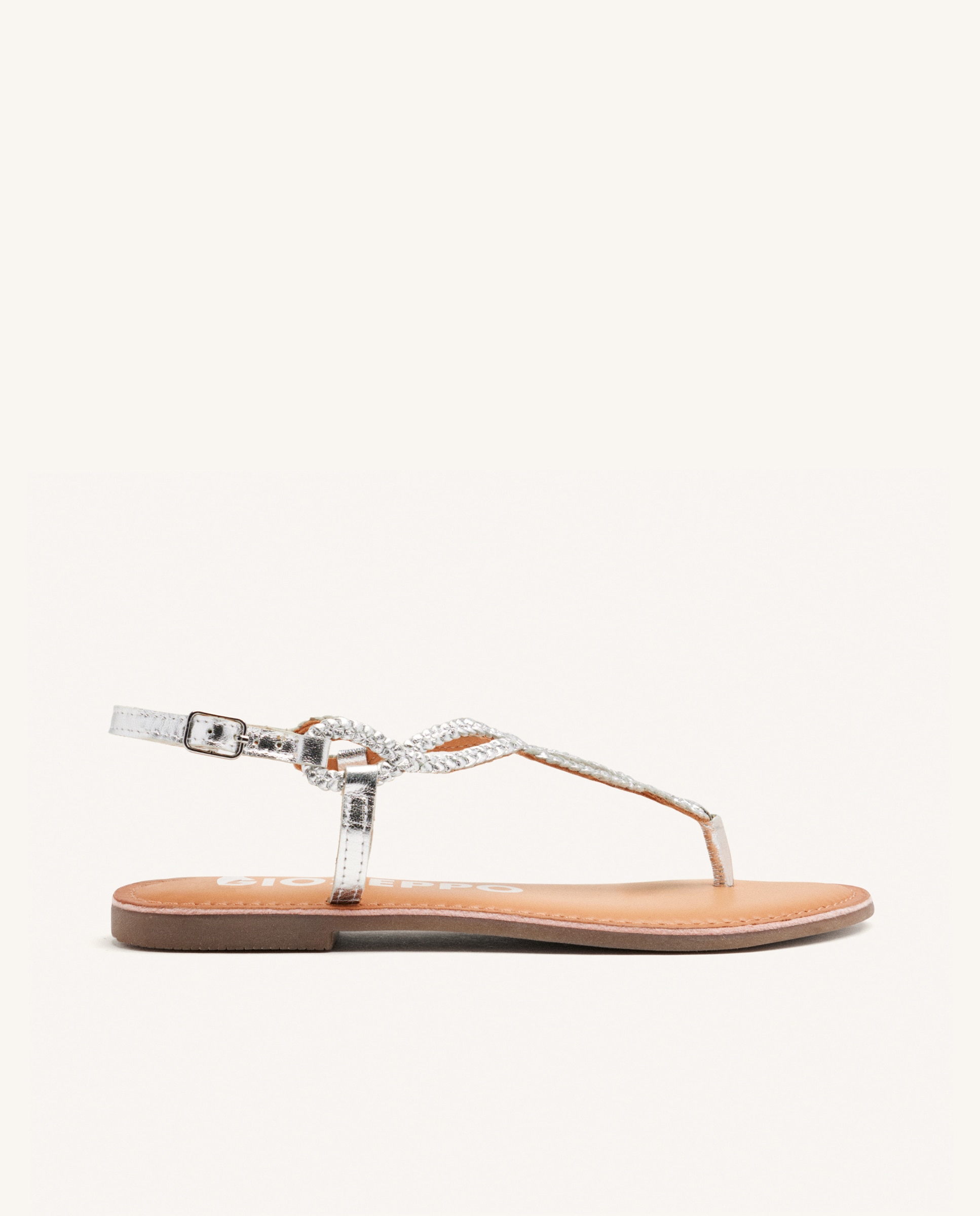 Imagem 0 de Sandálias Rasas em Pele com Tiras e Palmilha Suave