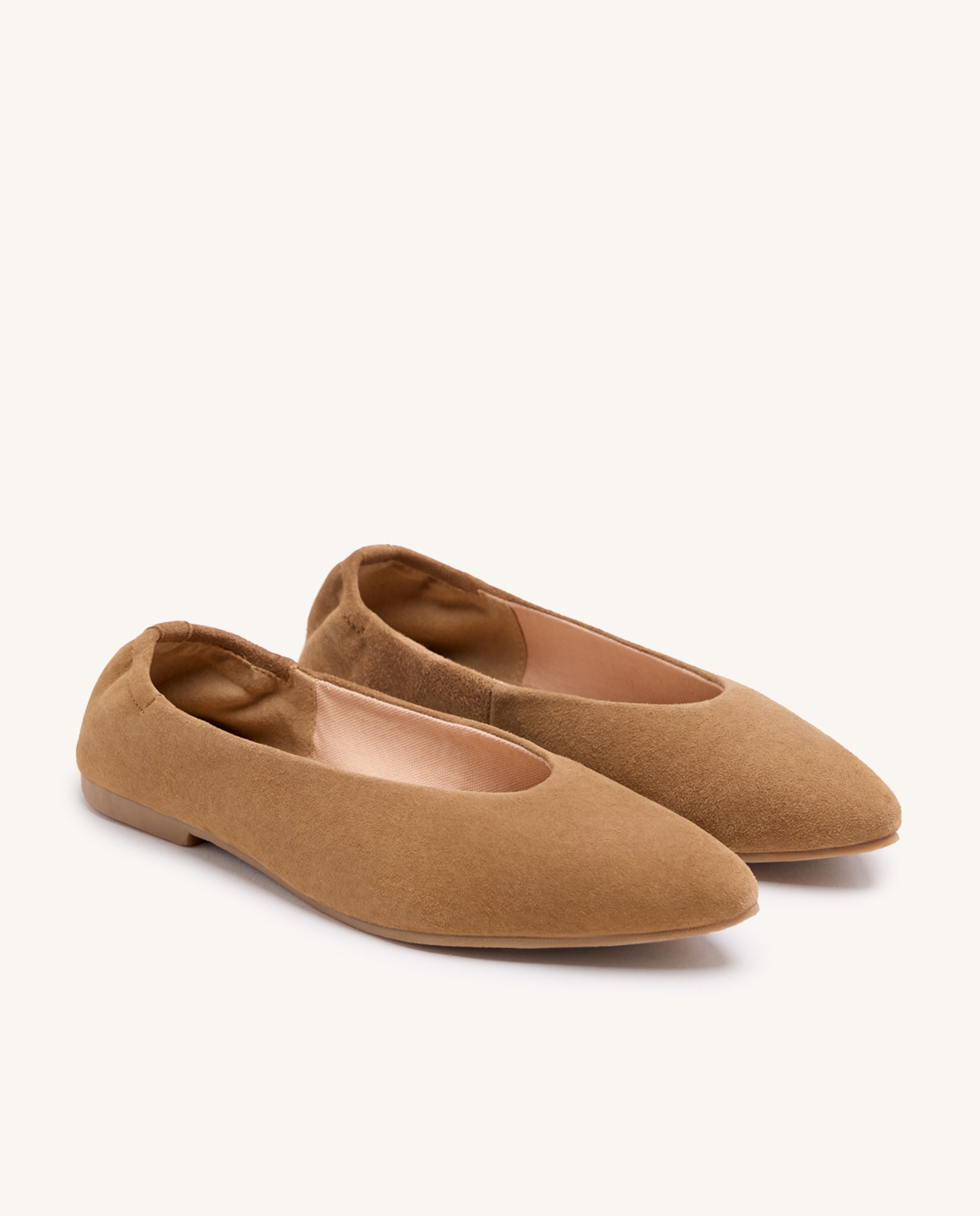 Sabrinas Rasas de Pele e Detalhe Franzido no Calcanhar Couro-2