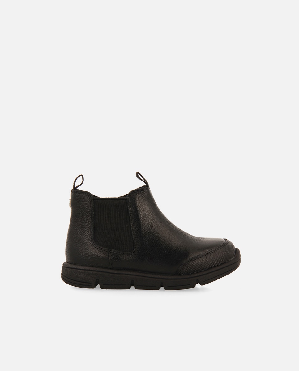 Botins Escolares em Pele com Sola Antiderrapante Preto-1