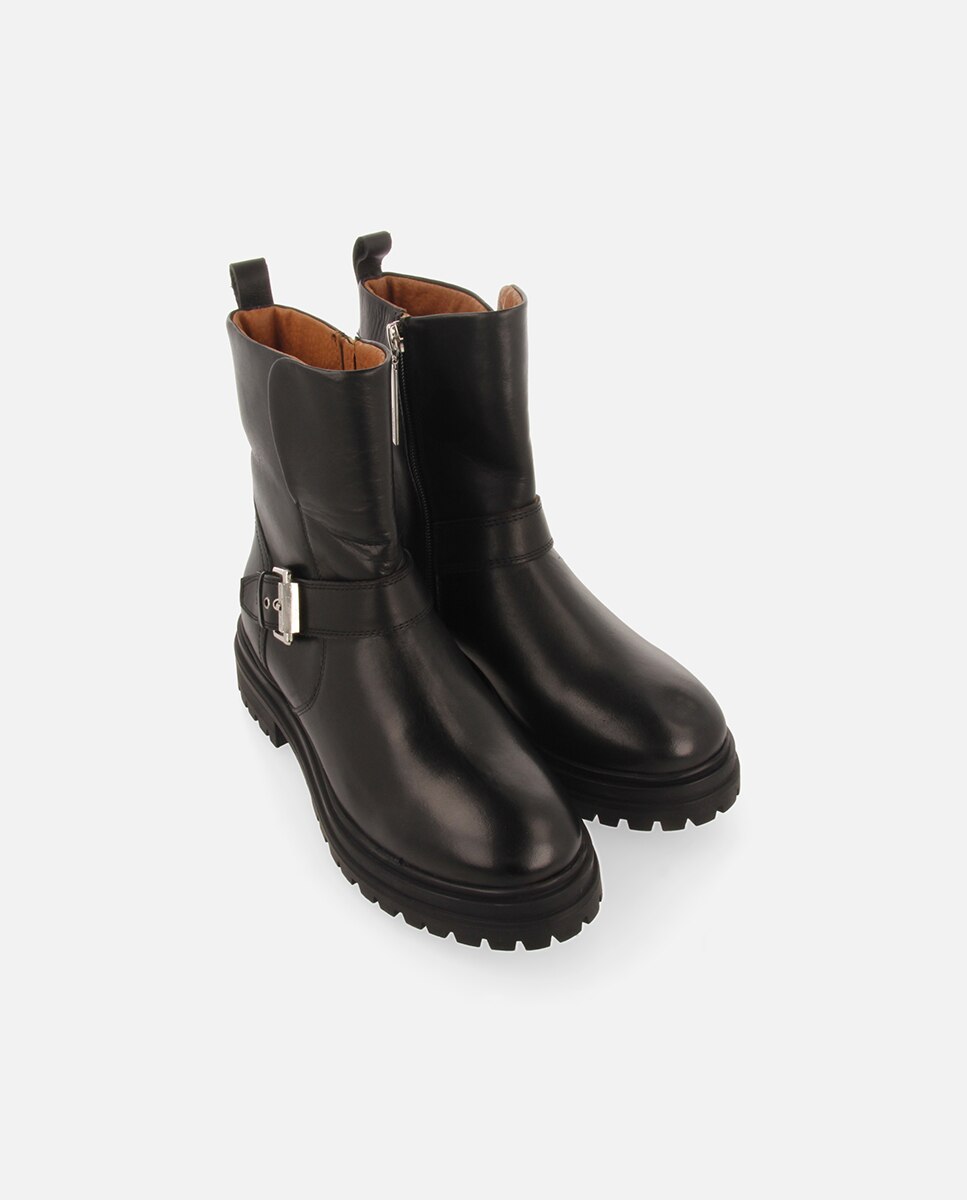 Botas Tipo Biker de Pele com Sola Track Preto-4