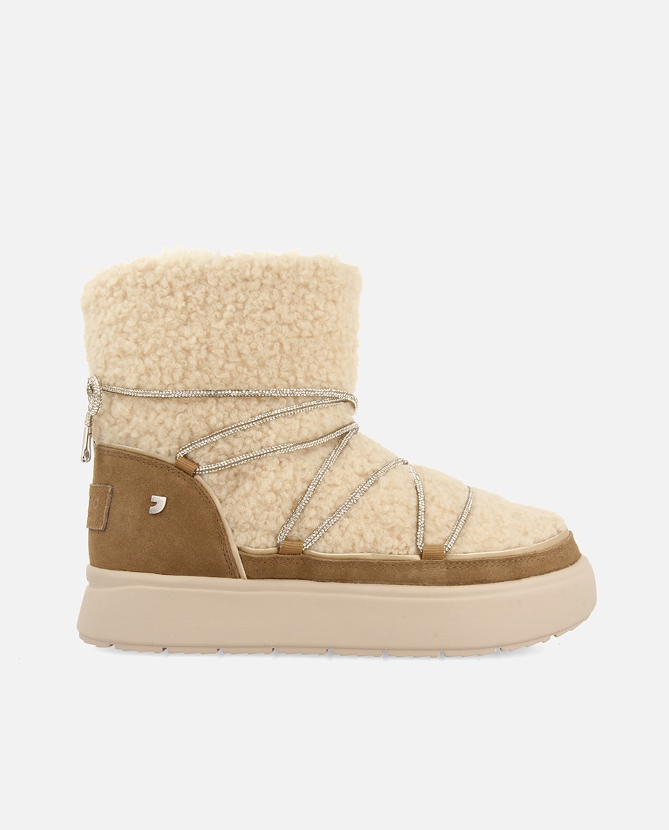 Imagem 0 de Botas Estilo Australianas Forradas em Pelo