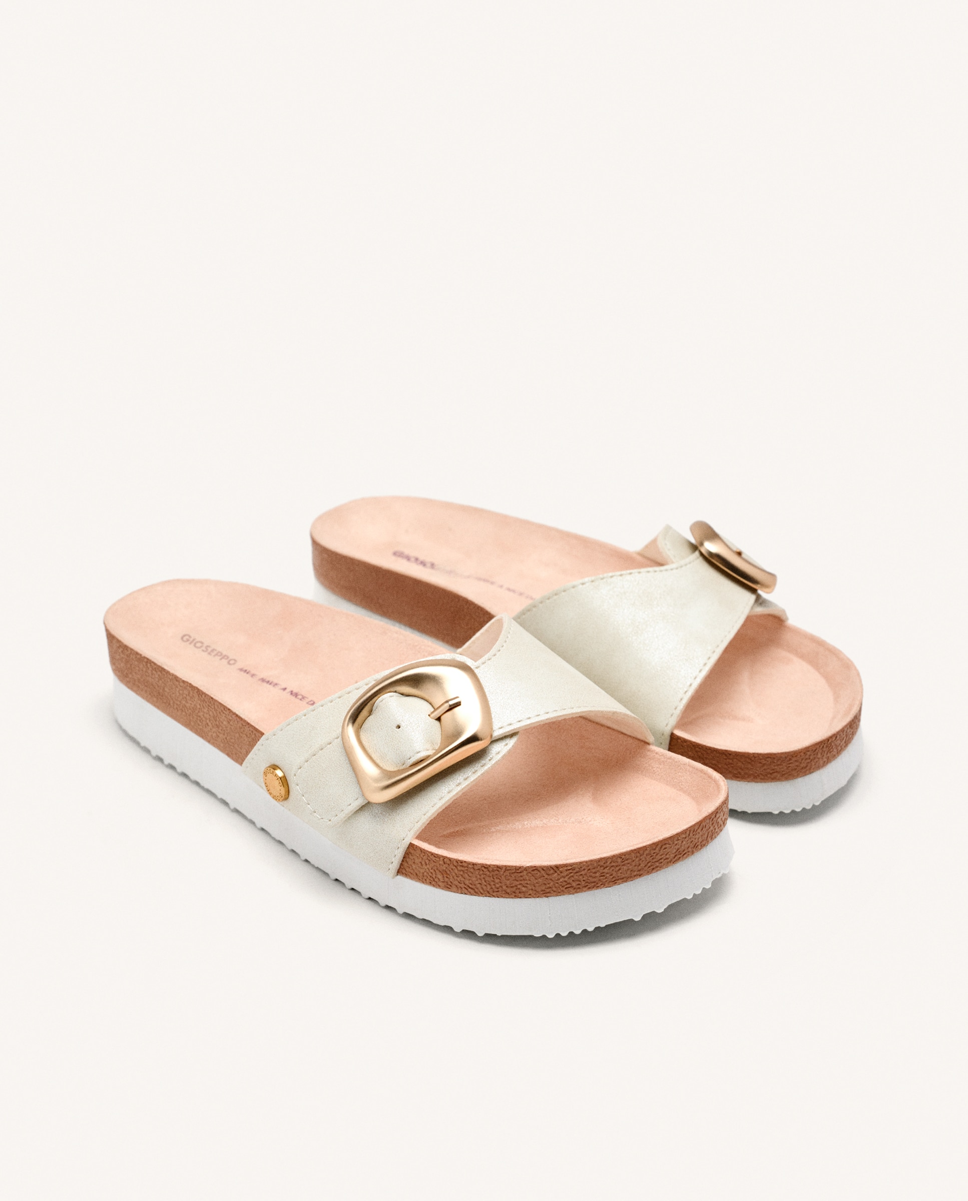 Sandálias de Tira Tipo Bio com Fivela Branco-2