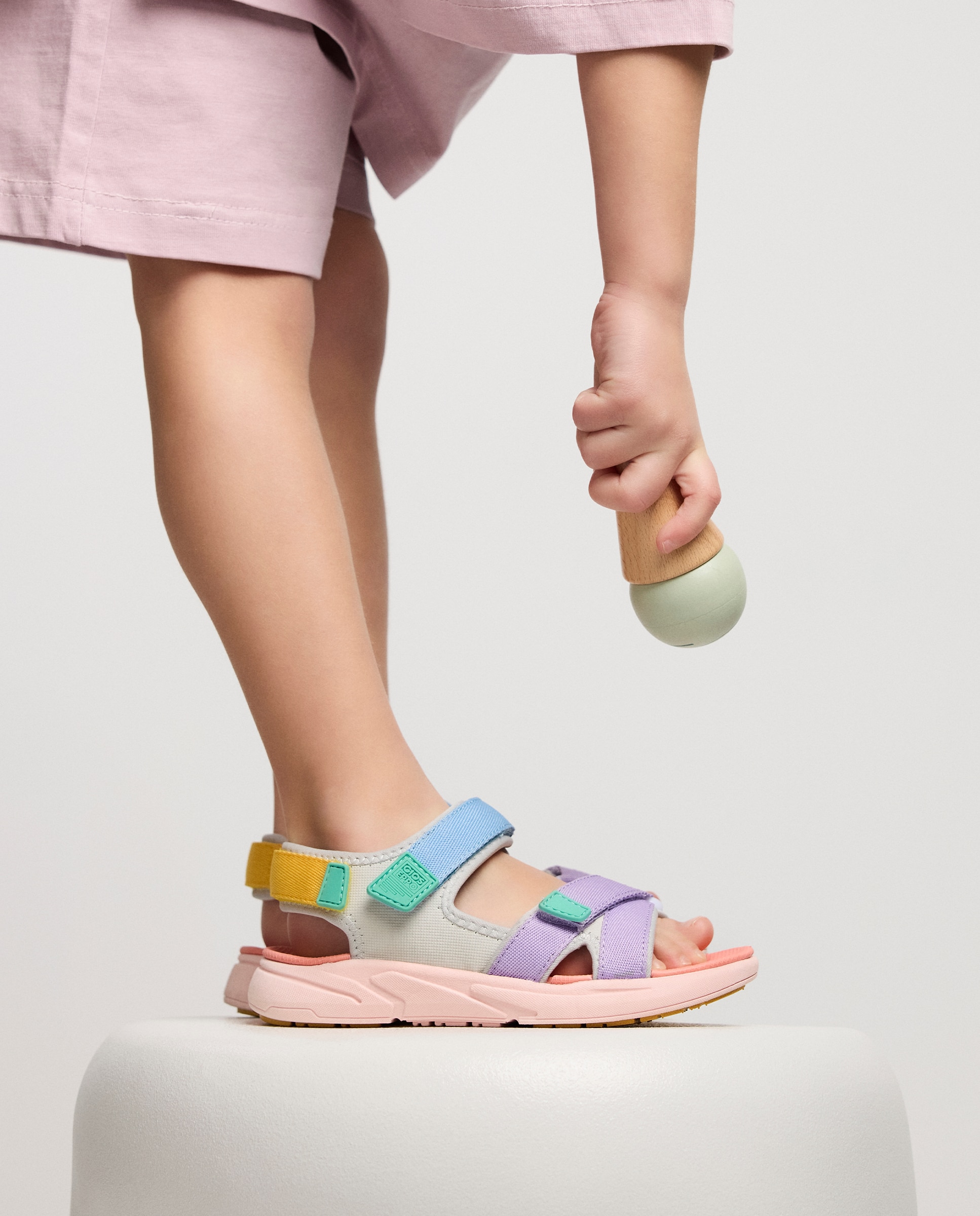 Sandálias Abertas Infantil com Palmilha Acolchoada e Fechos Ajustáveis Gioseppo Multicolor-5