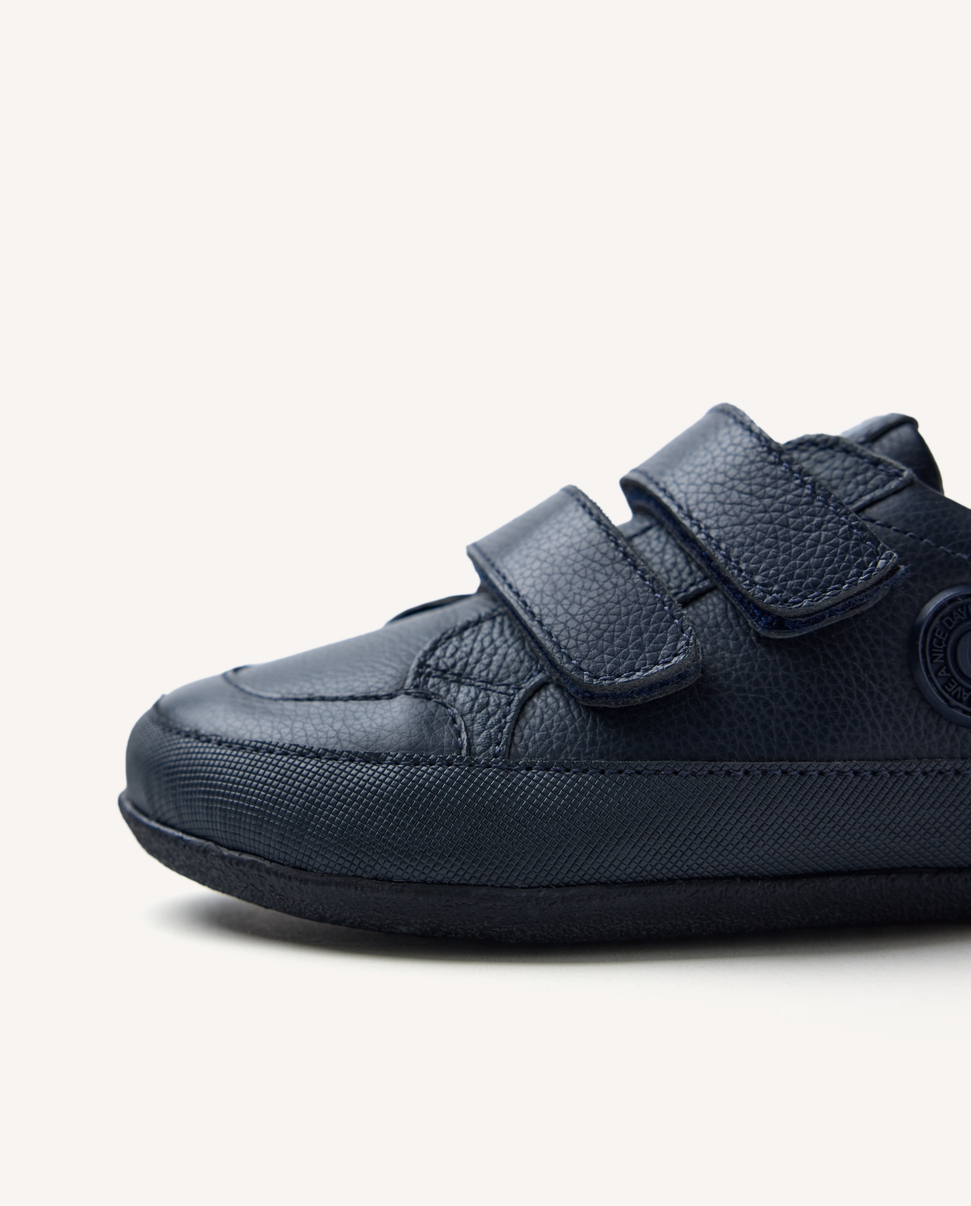 Sapatilhas Desportivas Colegiais Barefoot de Pele com Fecho Duplo Ajustável Gioseppo Azul-marinho-5
