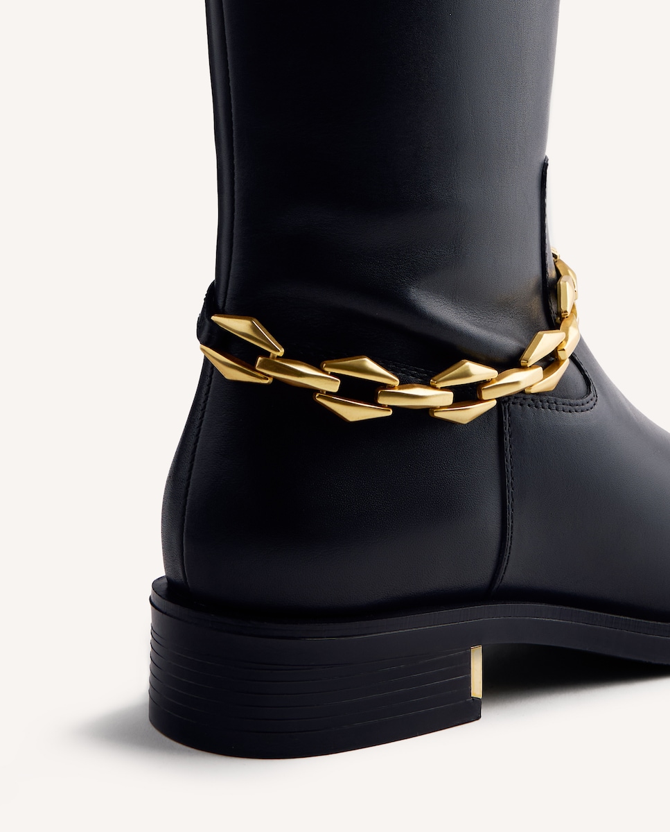 Botas com Palmilha Acolchoada e Fecho Zip Preto-3