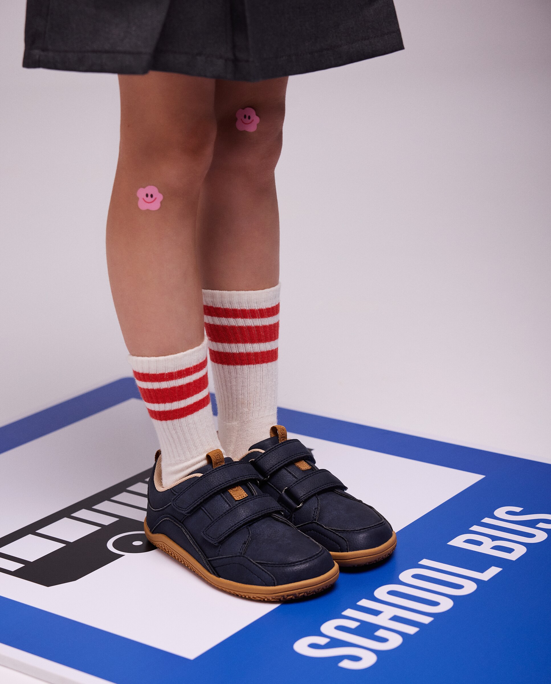 Sapatilhas Desportivas Infantil com Fecho Duplo Colegiais Barefoot Marinho-7