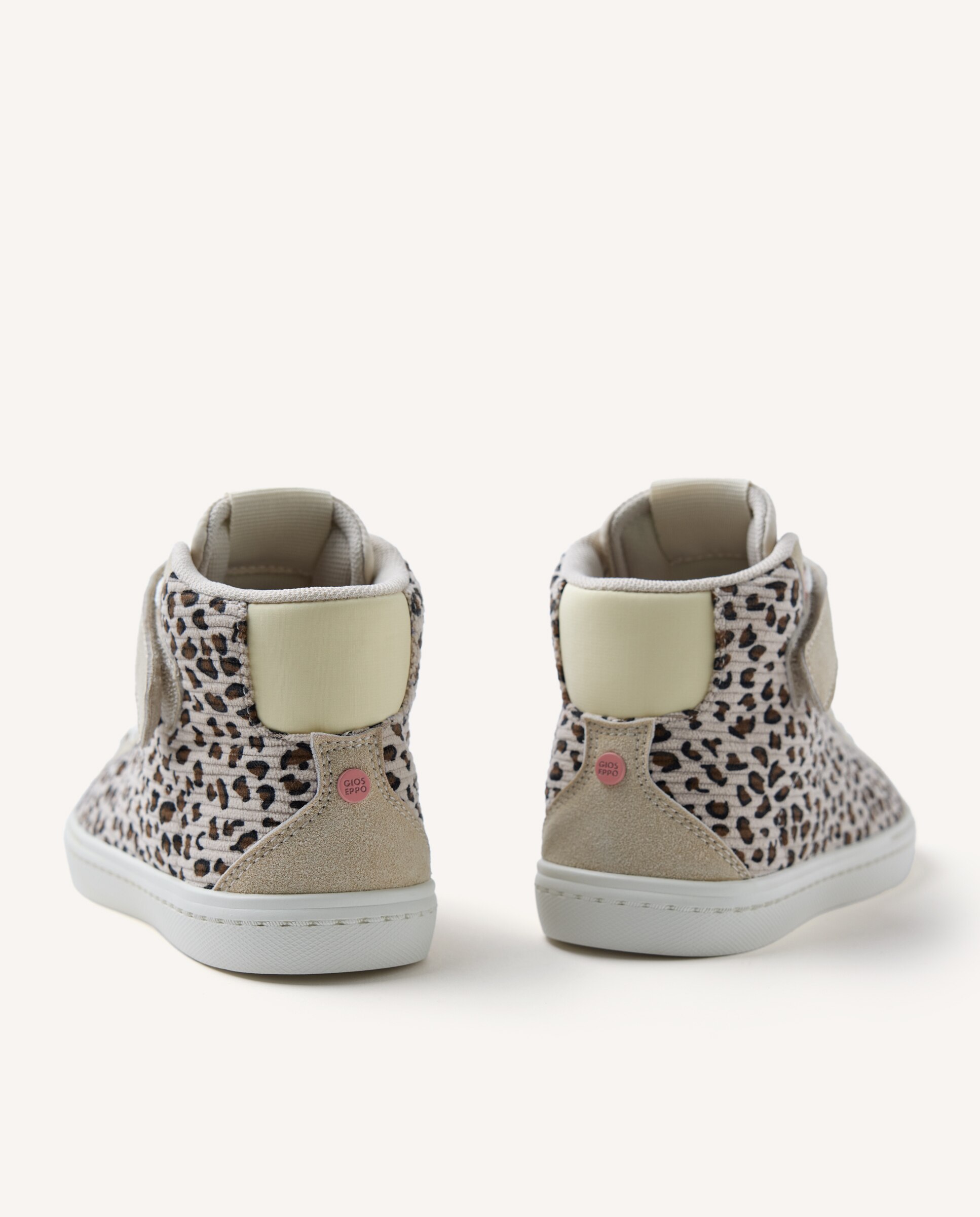 Sapatilhas Tipo Botins de Bombazina com Animal Print de Leopardo Gioseppo Estampado-4