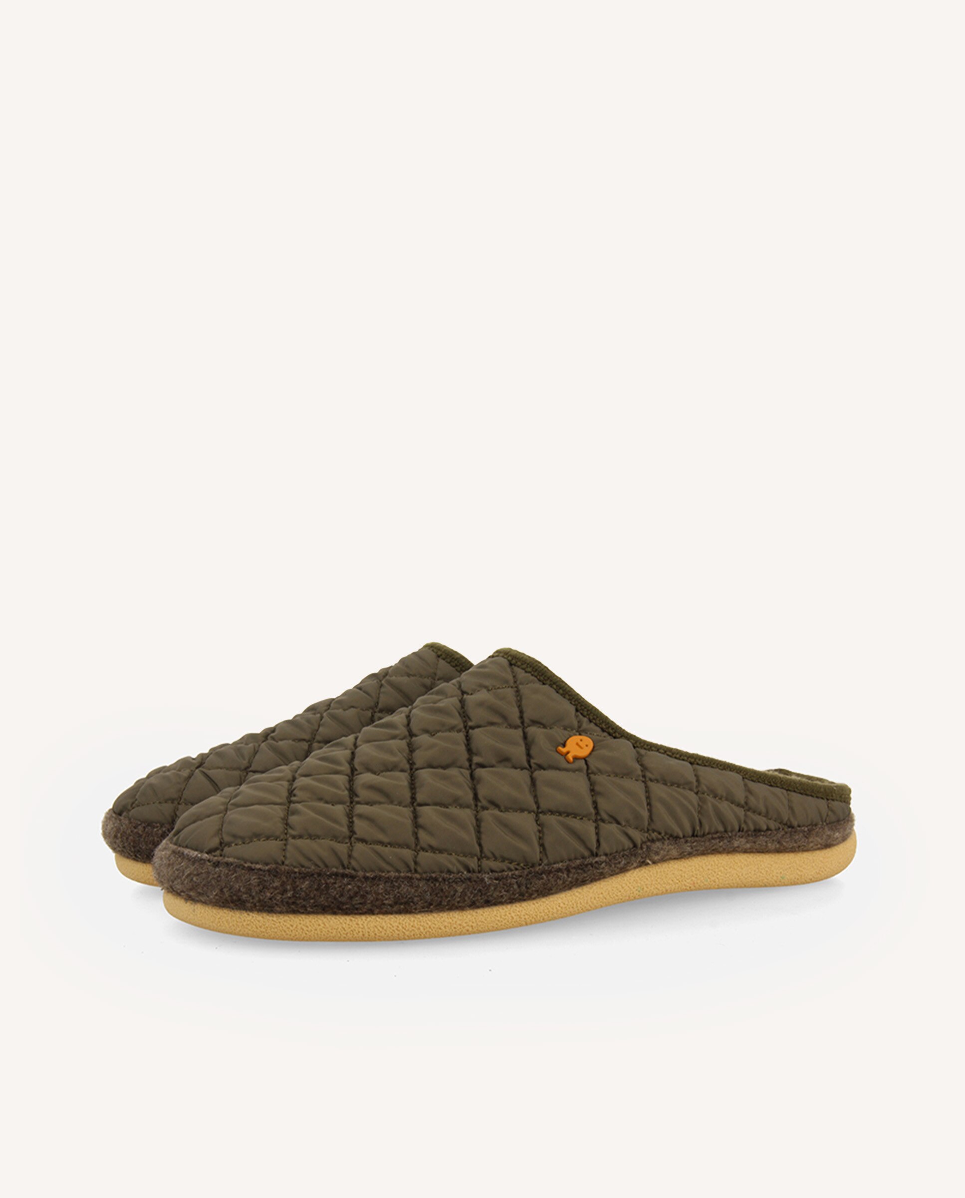 Pantufas com Sola em Contraste e Palmilha Amovível Caqui-2