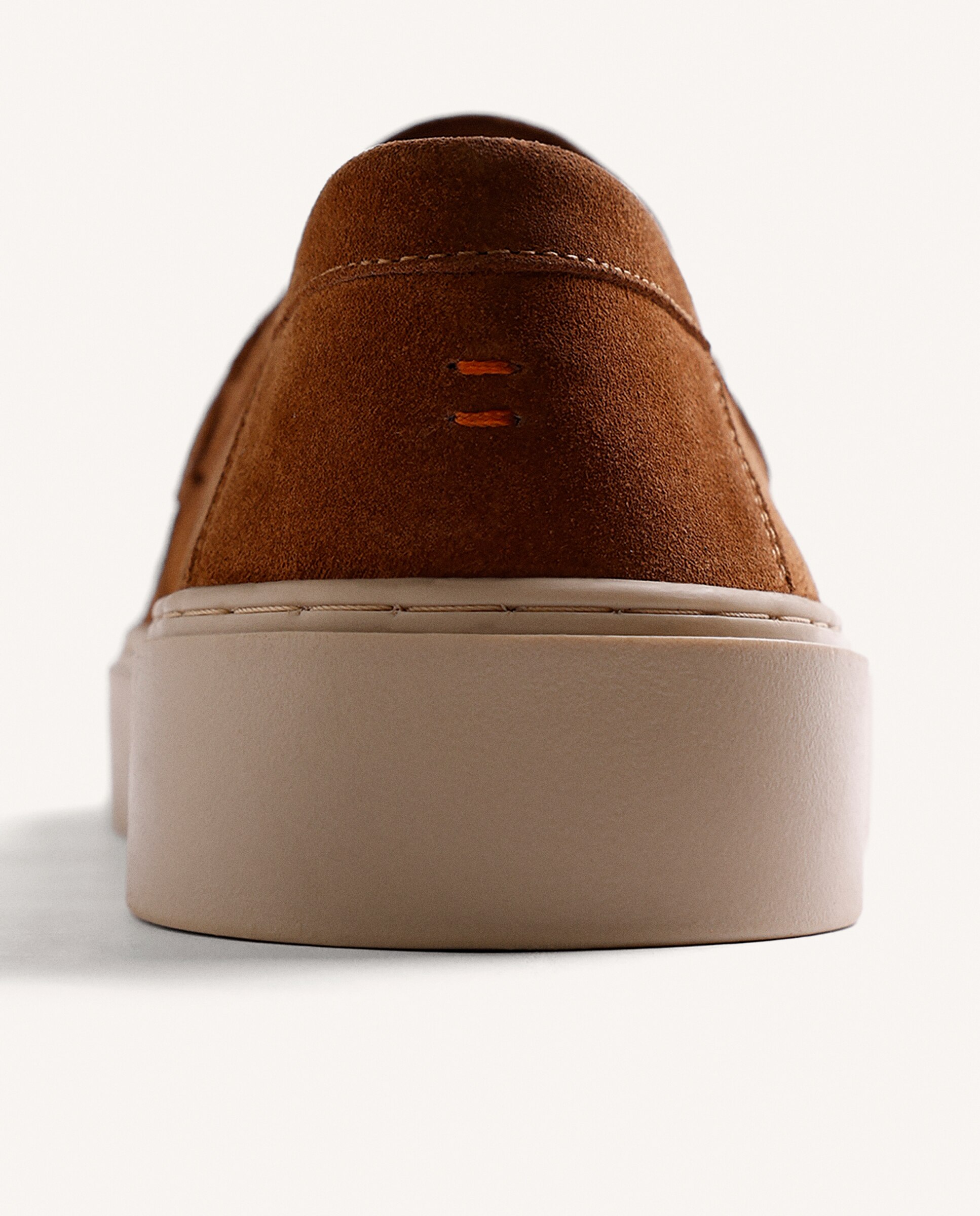 Mocassins de Pele com Acabamento em Camurça Abertos Couro-4