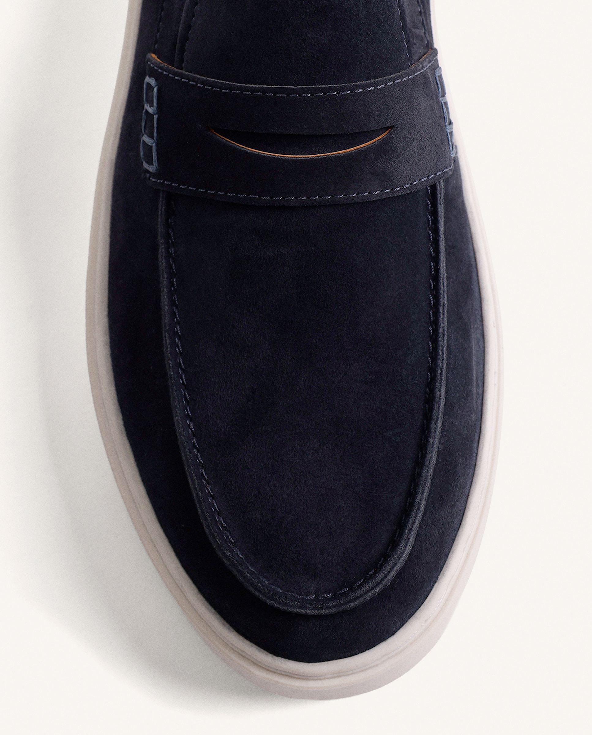 Mocassins de Pele Monocolor em Acabamento Camurça Azul-marinho-3