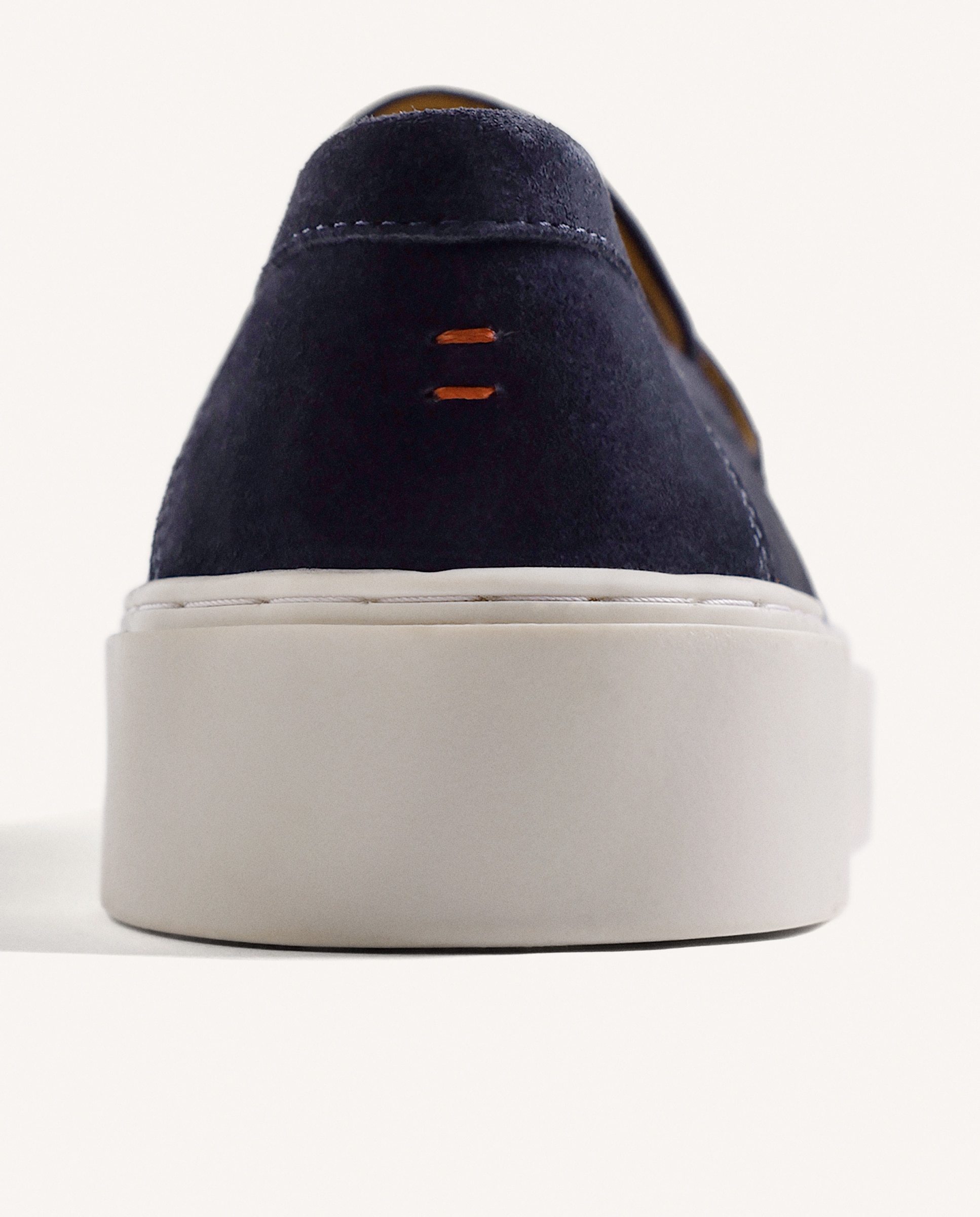 Mocassins de Pele Monocolor em Acabamento Camurça Azul-marinho-4