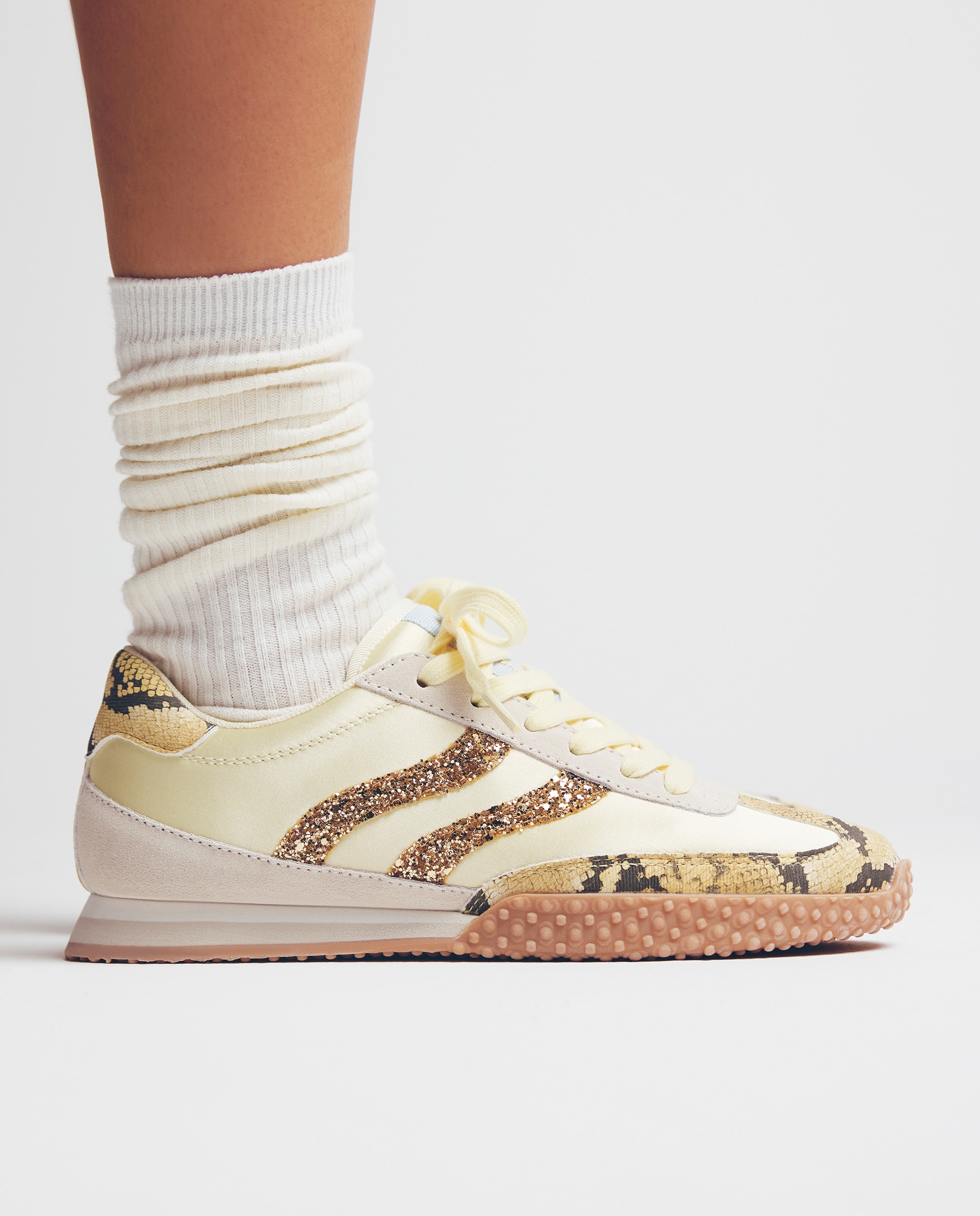 Sapatilhas Desportivas de Pele com Estampado de Serpente e Detalhes Brilhantes Amarelo-7