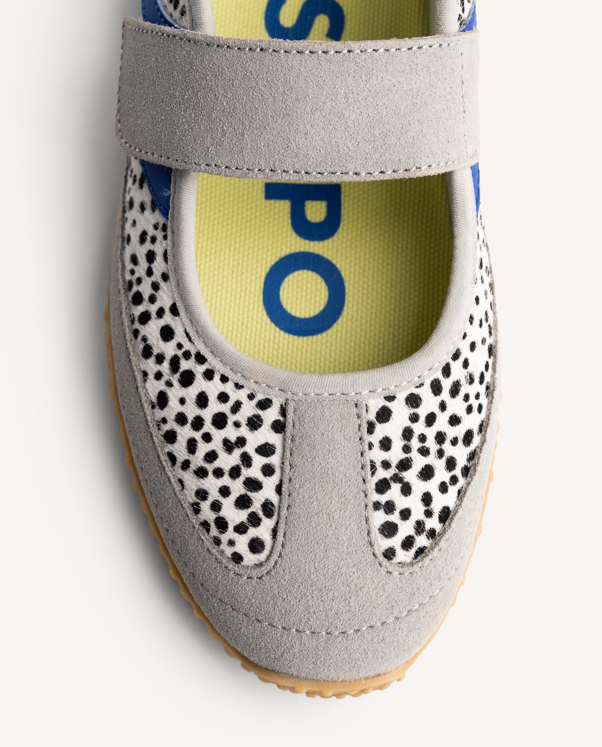 Sabrinas Desportivas em Pele com Animal Print Estampado-3