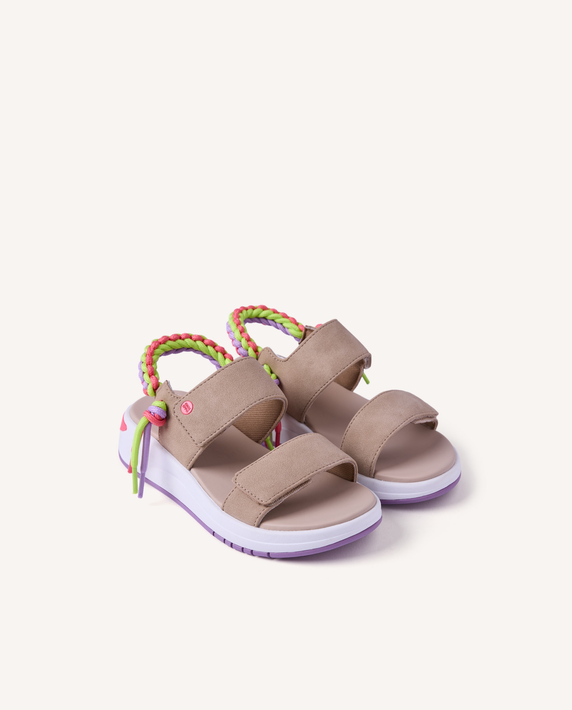 Sandálias Abertas Infantil Estilo Desportivo com Atacadores Multicolores e Entrançados Gioseppo Bege-2
