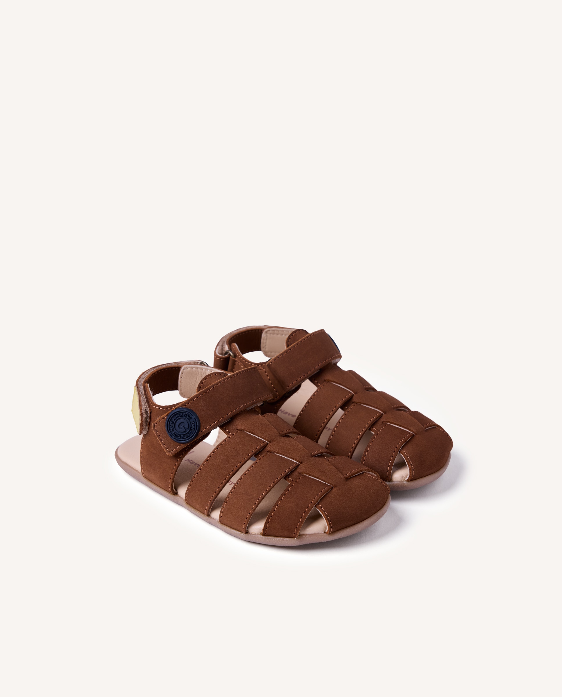 Sandálias Fechadas Infantil Barefoot de Pele Tipo Cangrejeras Gioseppo Couro-2