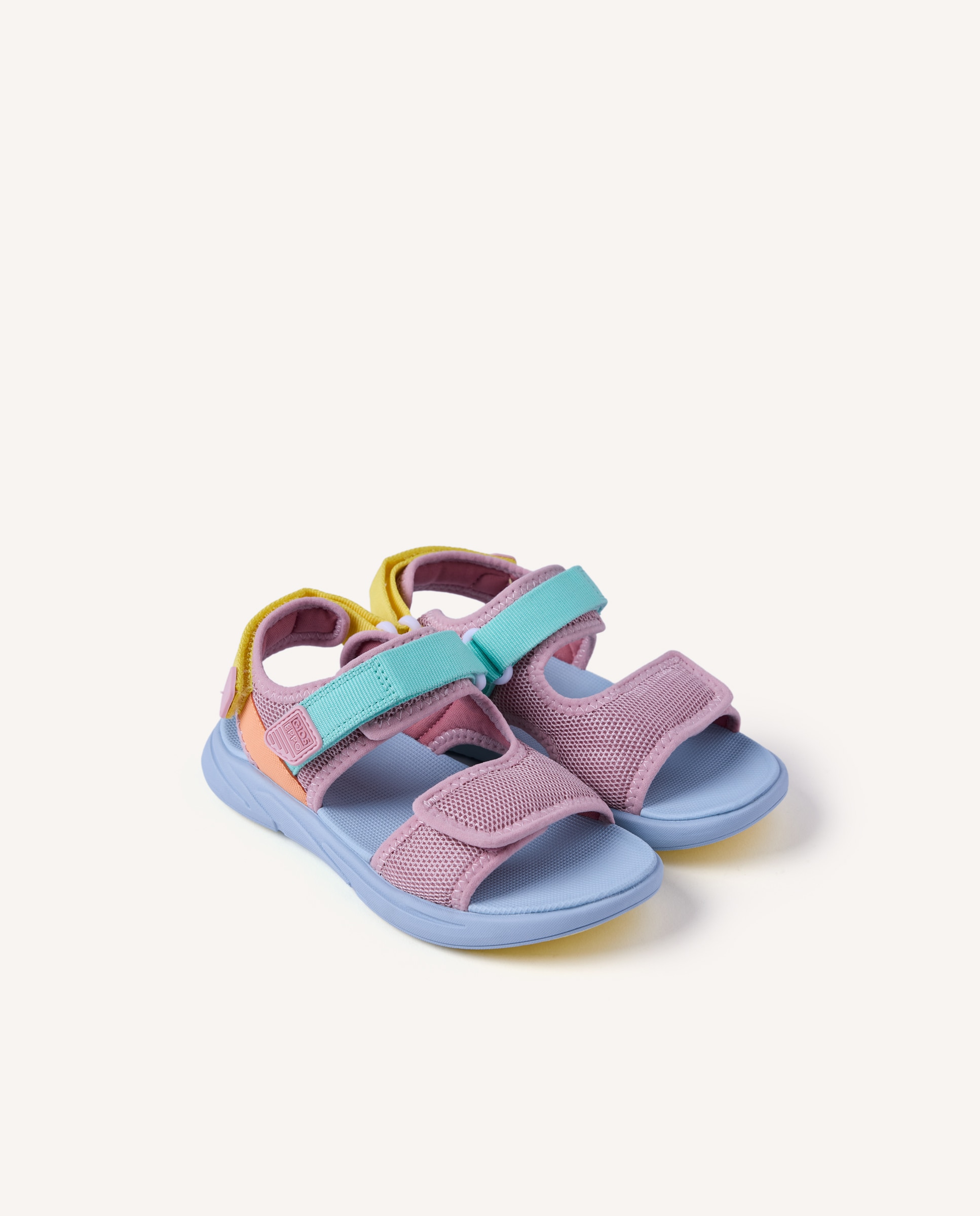 Sandálias Fechadas Estilo Californianas com Rejilla e Contraste de Cor Gioseppo Multicolor-2