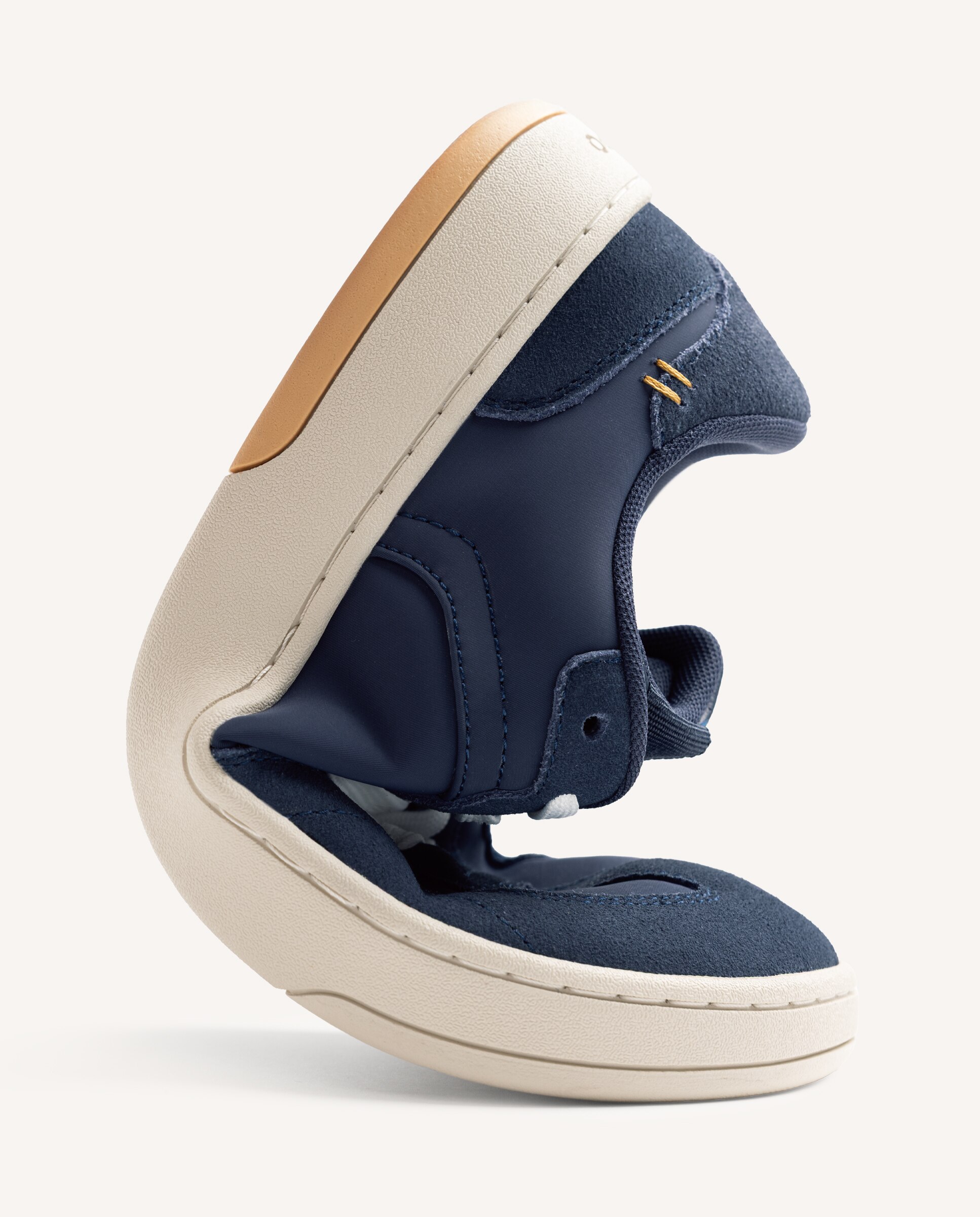 Desportivas de Pele Barefoot com Acabamento em Camurça e Contrastes de Cor Azul-marinho-4