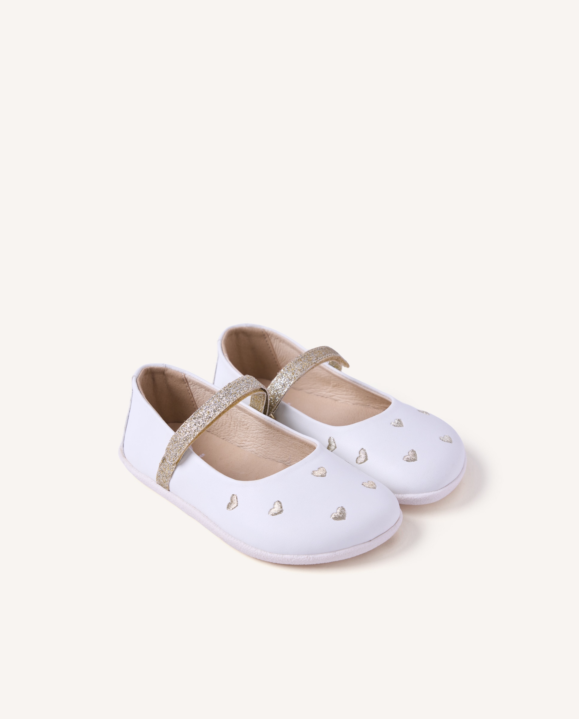 Bailarinas para Bebé Barefoot de Pele com Bordado de Corações em Acabado Dourado Gioseppo Branco-2