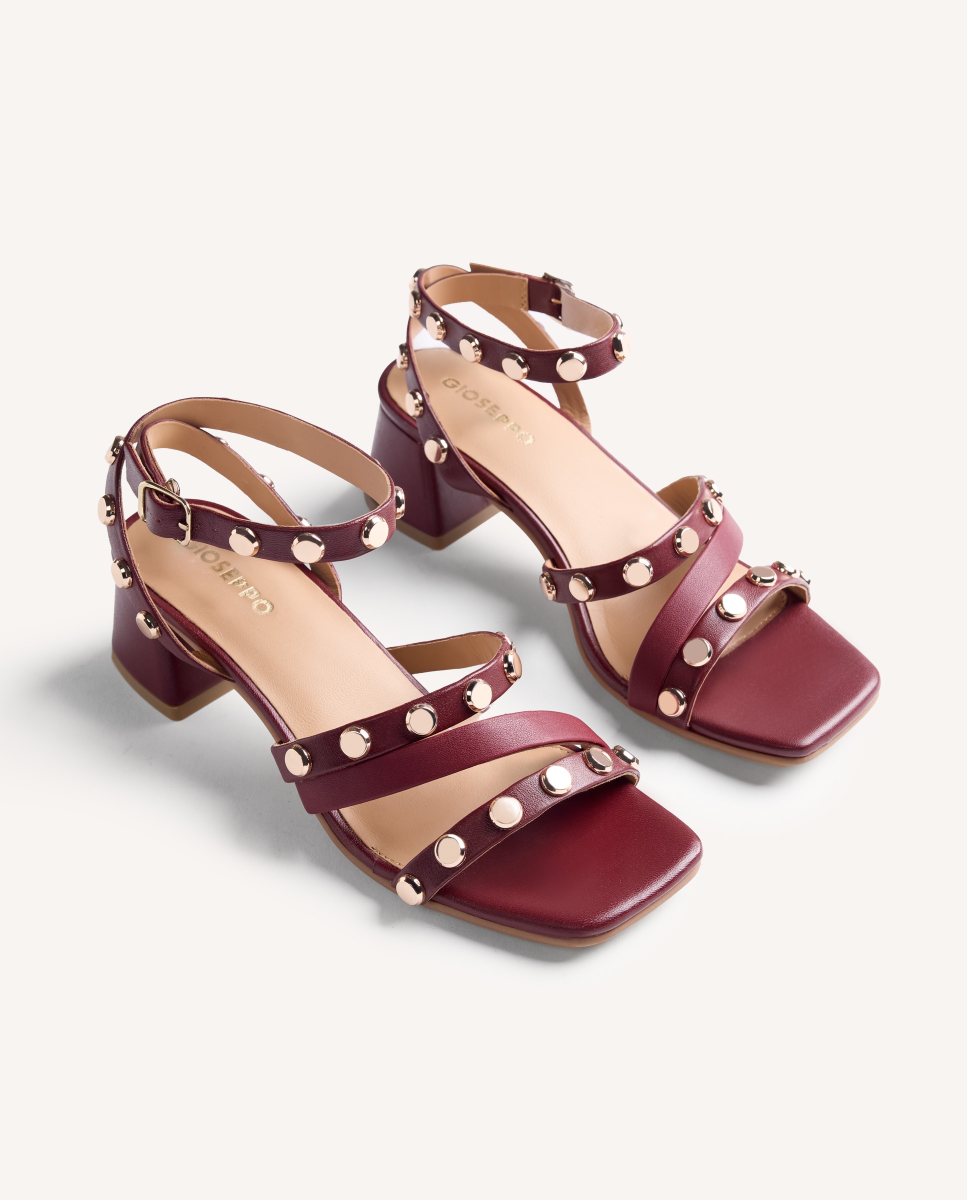 Sandálias de Salto em Pele com Detalhe de Tachas Bordeaux-2