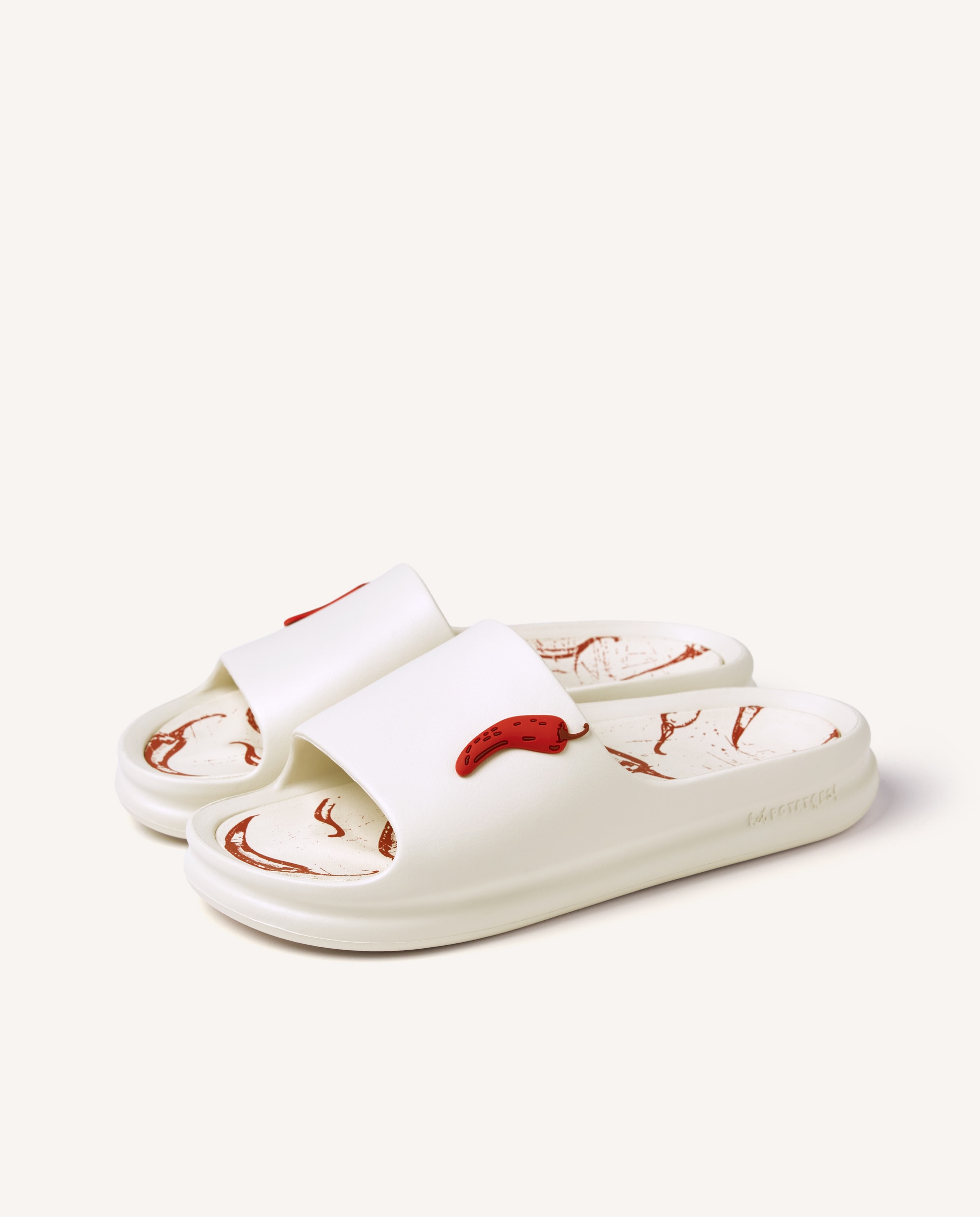 Chinelos Tipo Pala com Estampado de Malaguetas, Pin Intermutável e Palmilha Dupla Amovível Branco-2