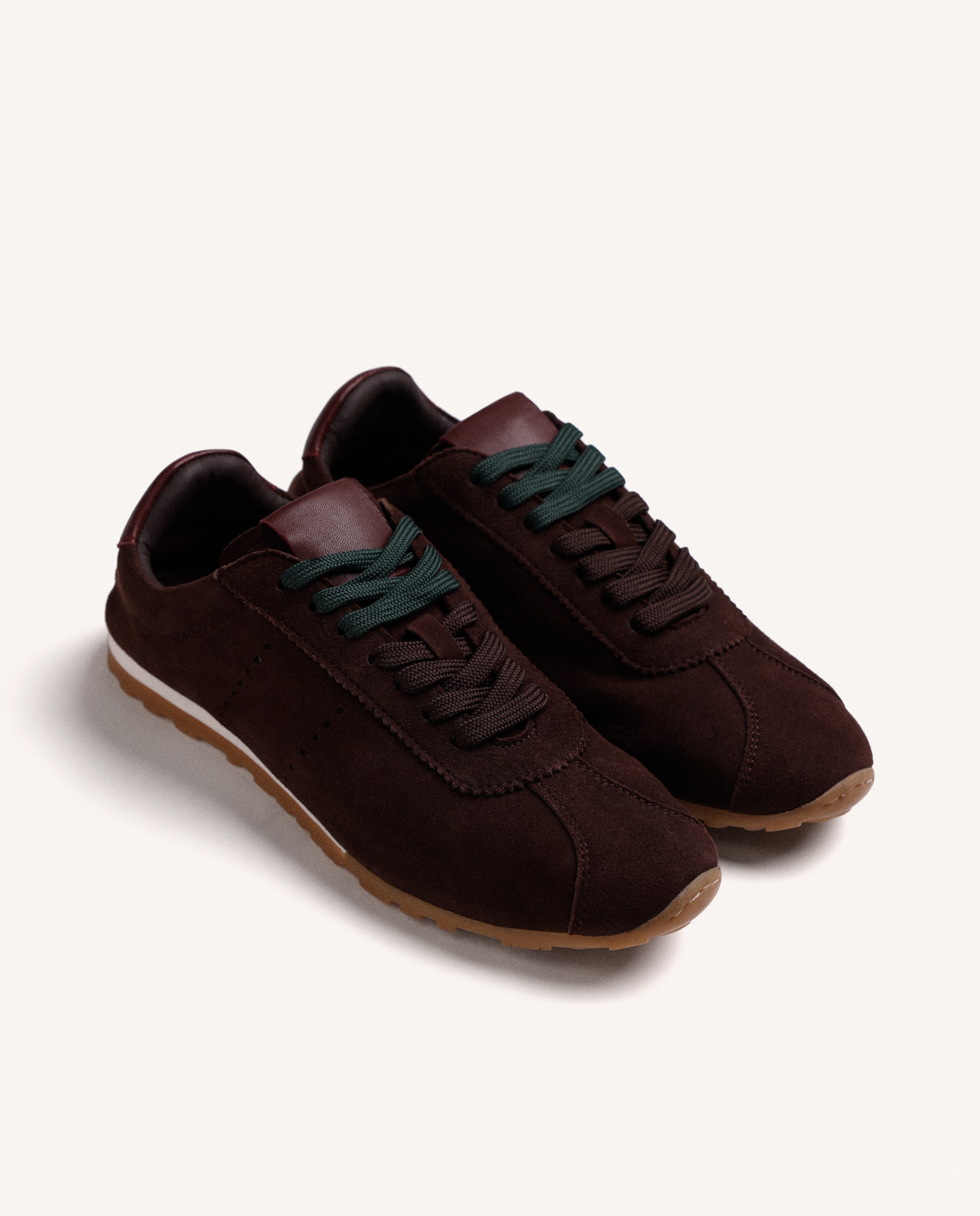 Sapatilhas Desportivas de Pele Camurça com Contraste de Cores Chocolate-2