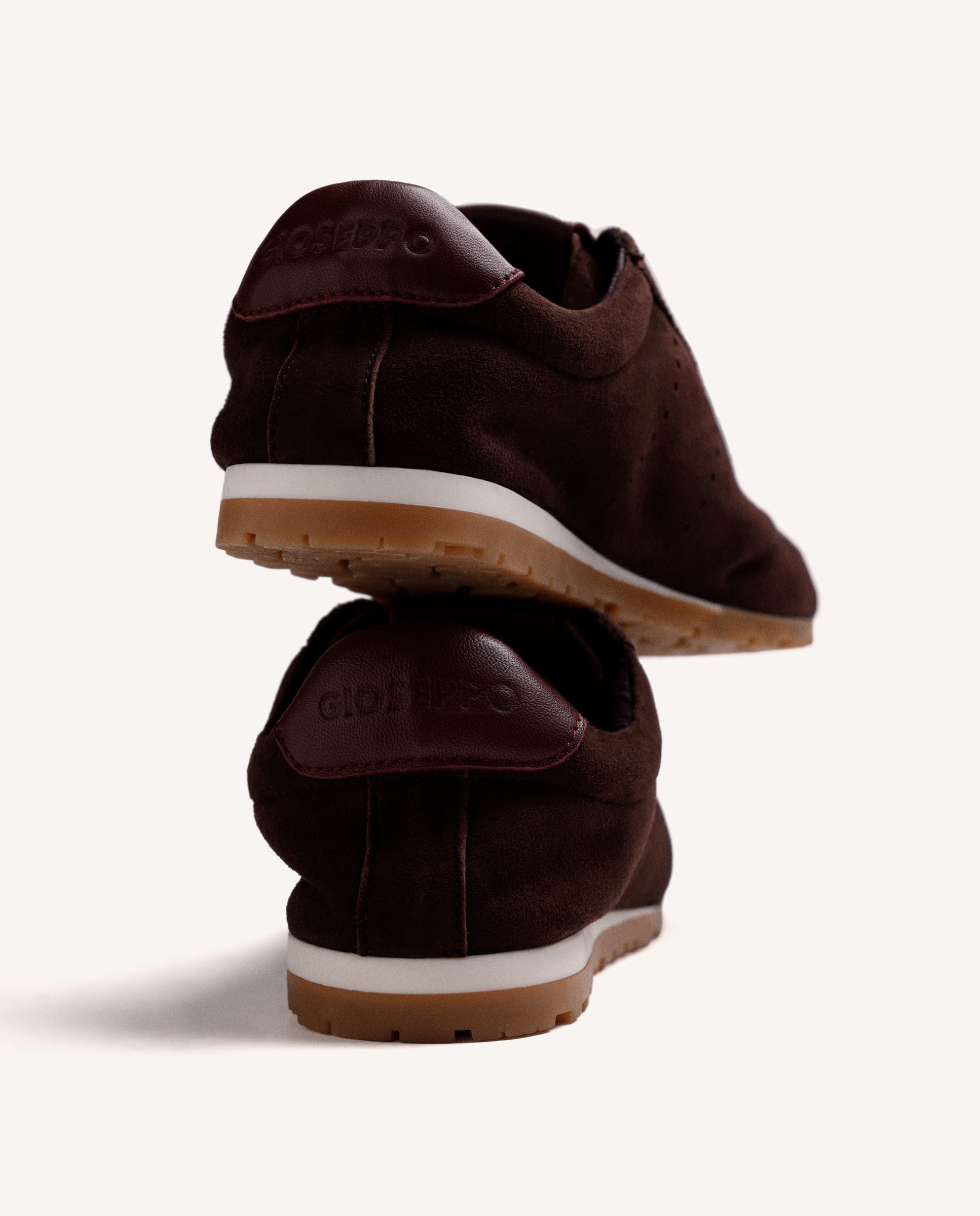 Sapatilhas Desportivas de Pele Camurça com Contraste de Cores Chocolate-4