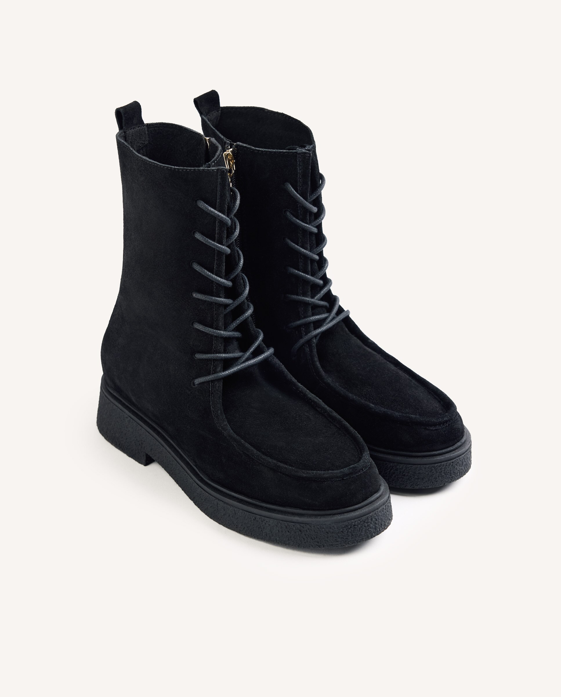 Botas Militares de Pele Camurça com Atacadores Tubulares Preto-2