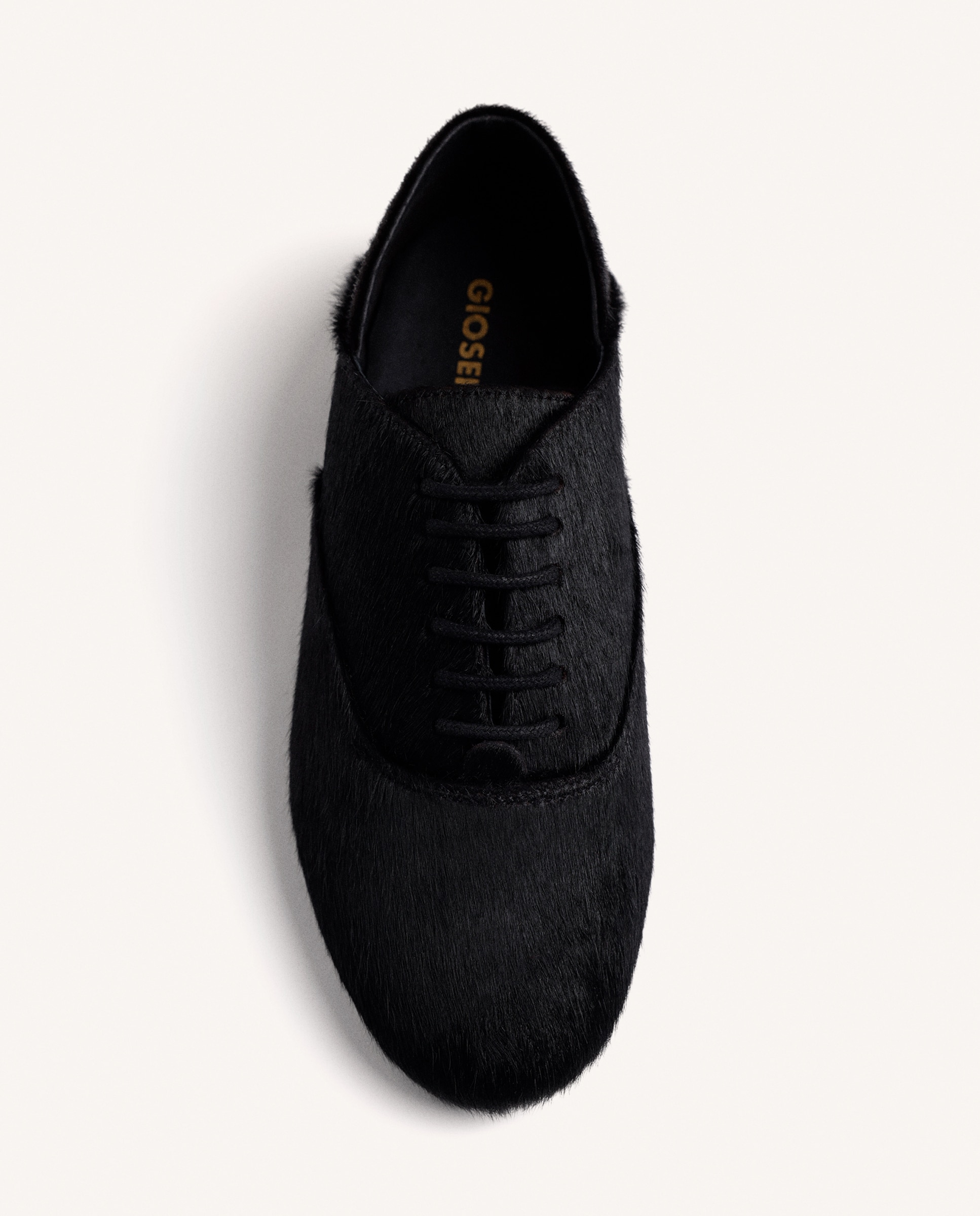 Bluchers de Pele Tipo Pelo e Palmilha Acolchoada Preto-3