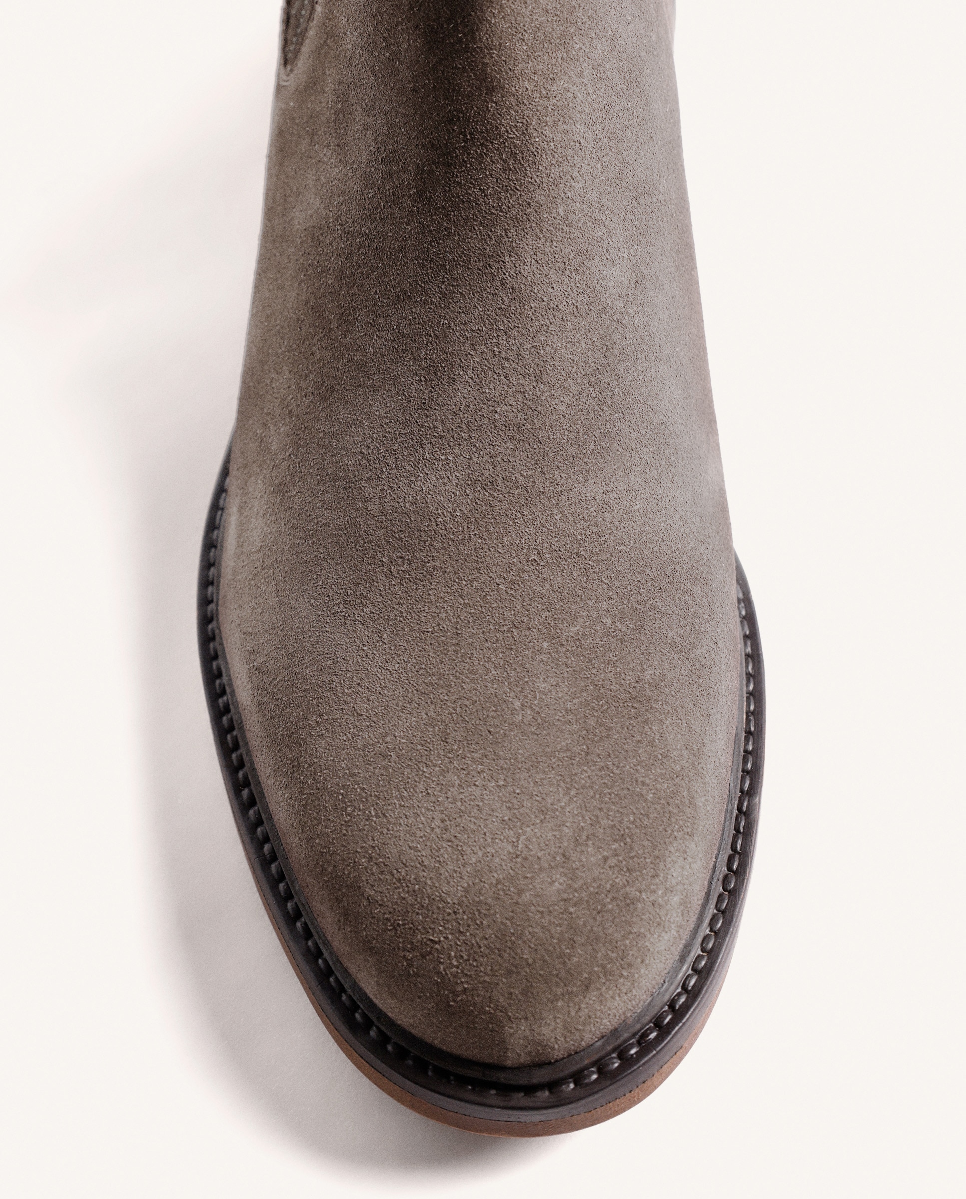 Botins Estilo Chelsea de Pele Camurça Taupe-3