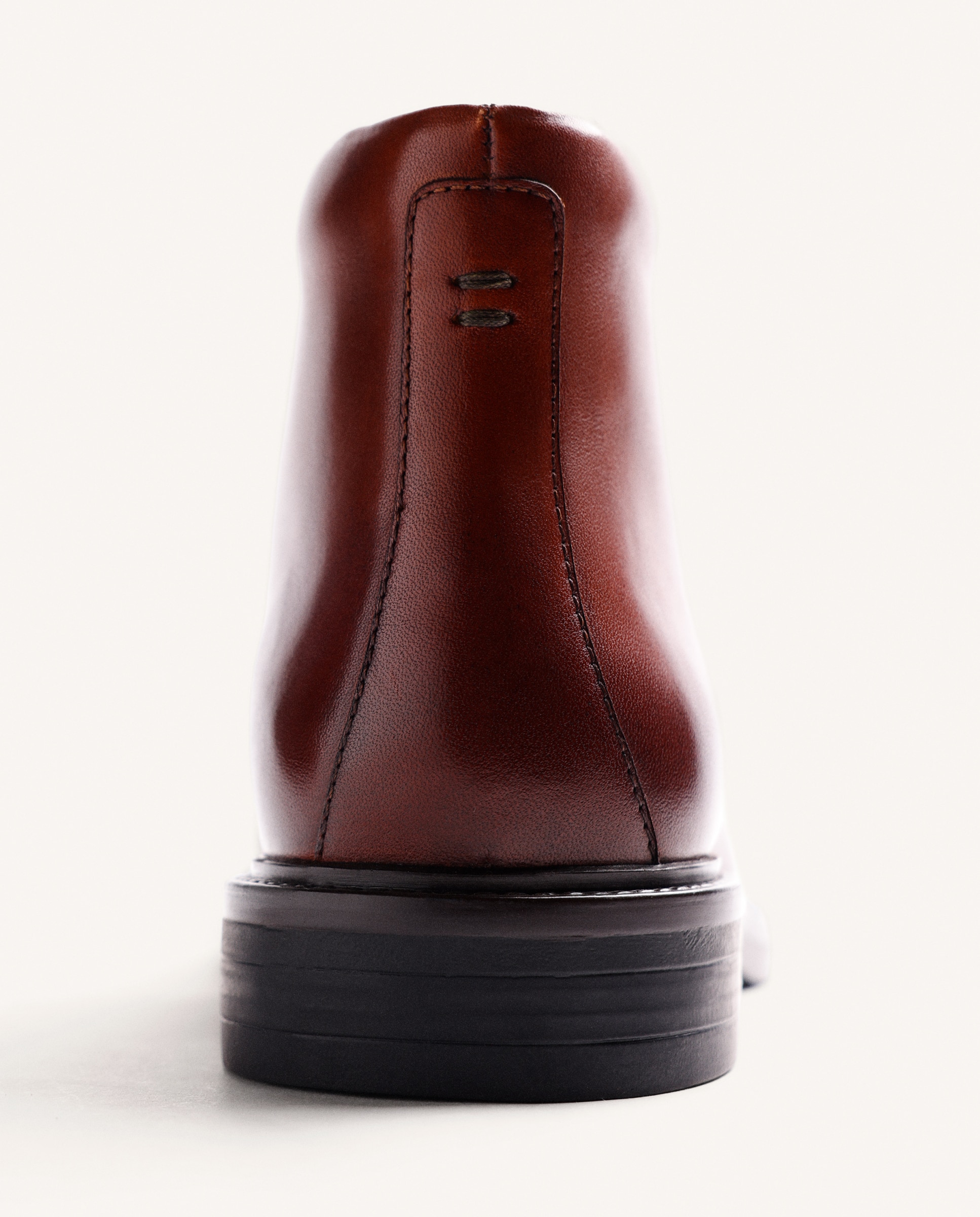 Botins de Cordões em Pele Couro-4