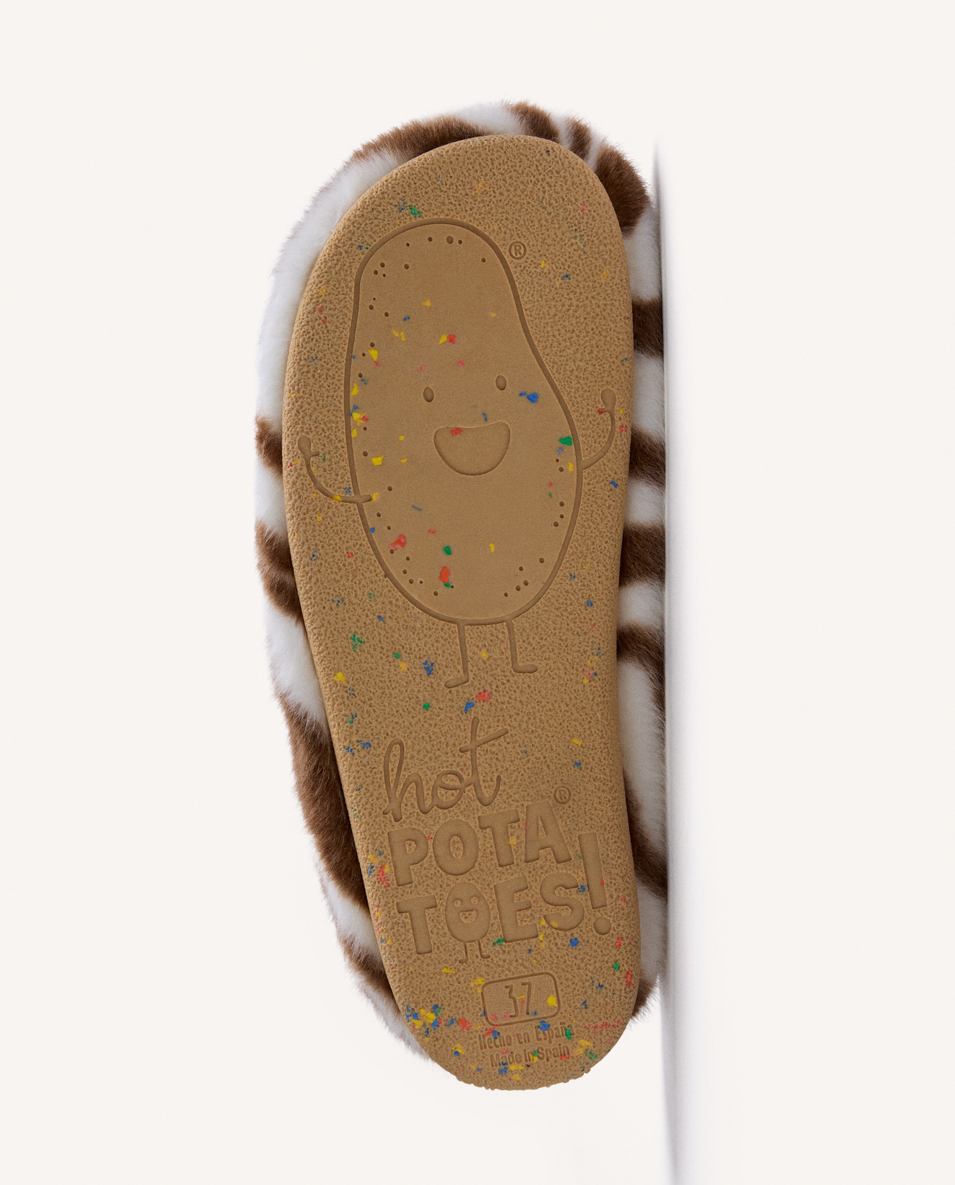 Pantufas com Contraste de Cores Estampado-5